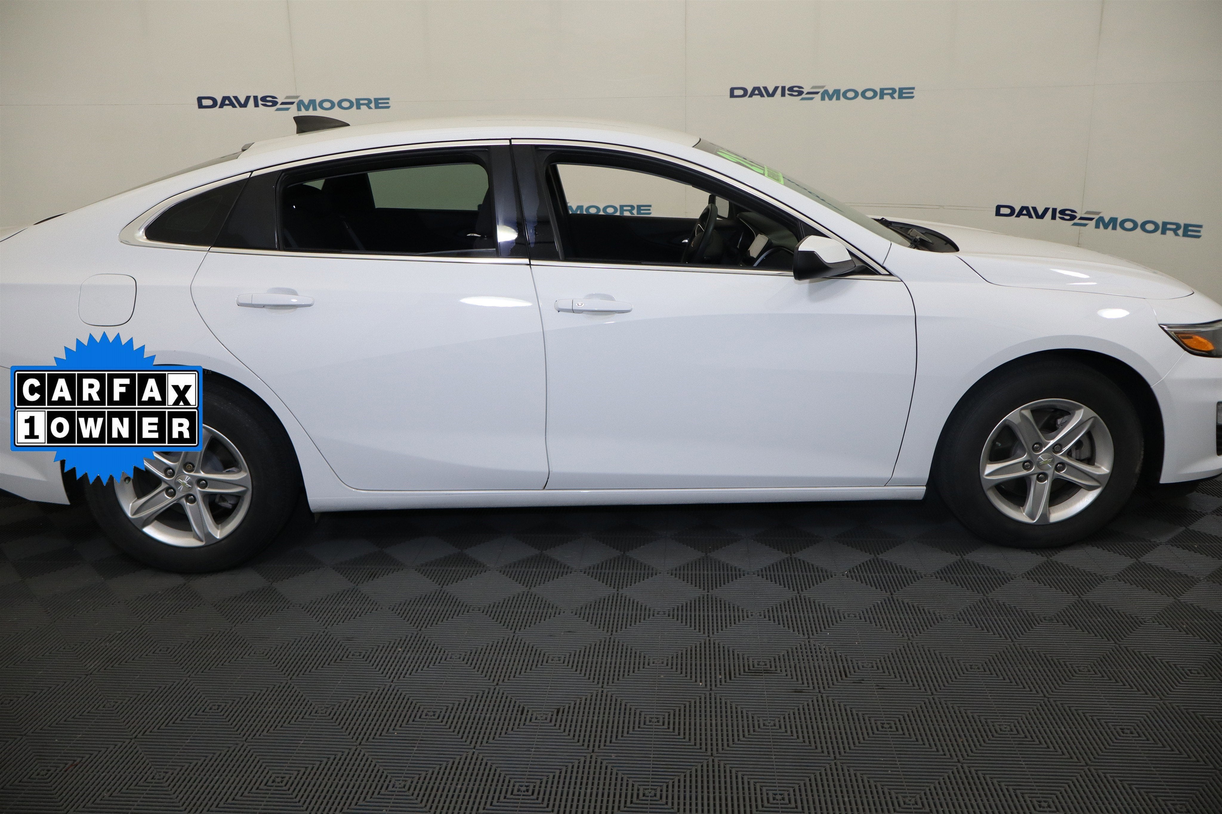 2021 Chevrolet Malibu LS
