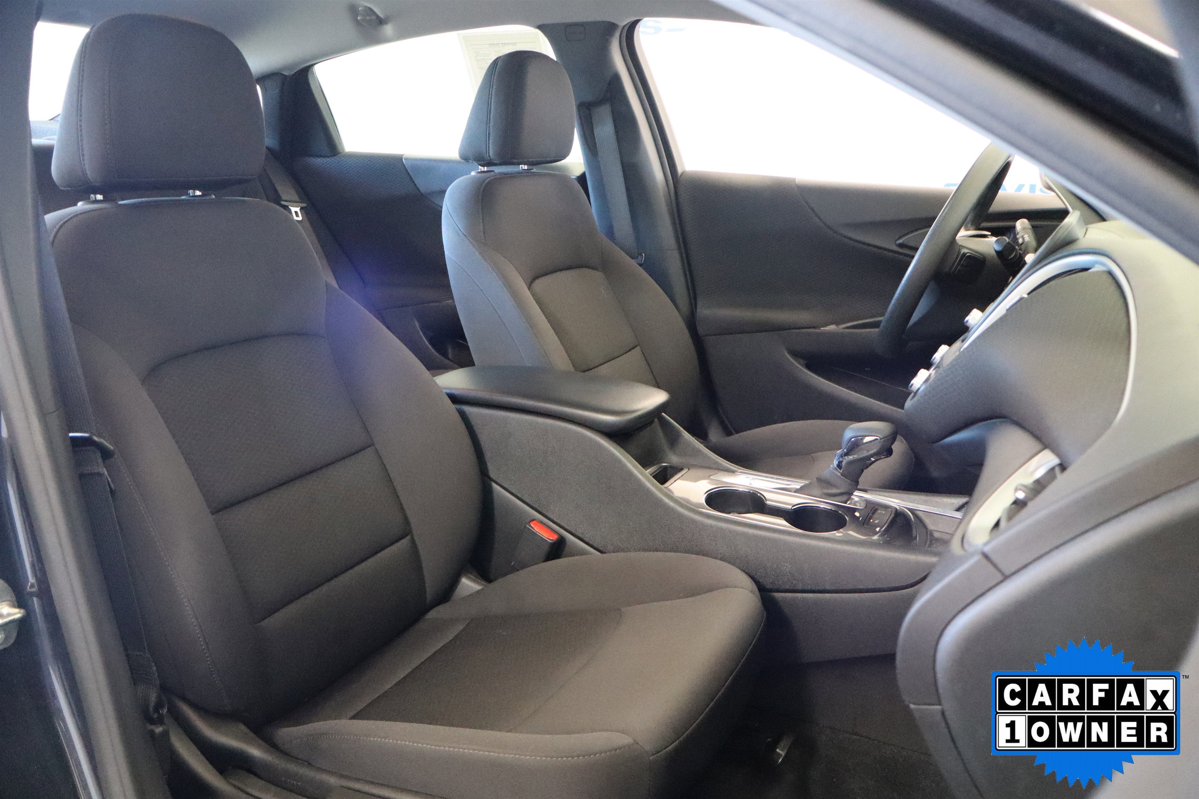 2022 Chevrolet Malibu LS