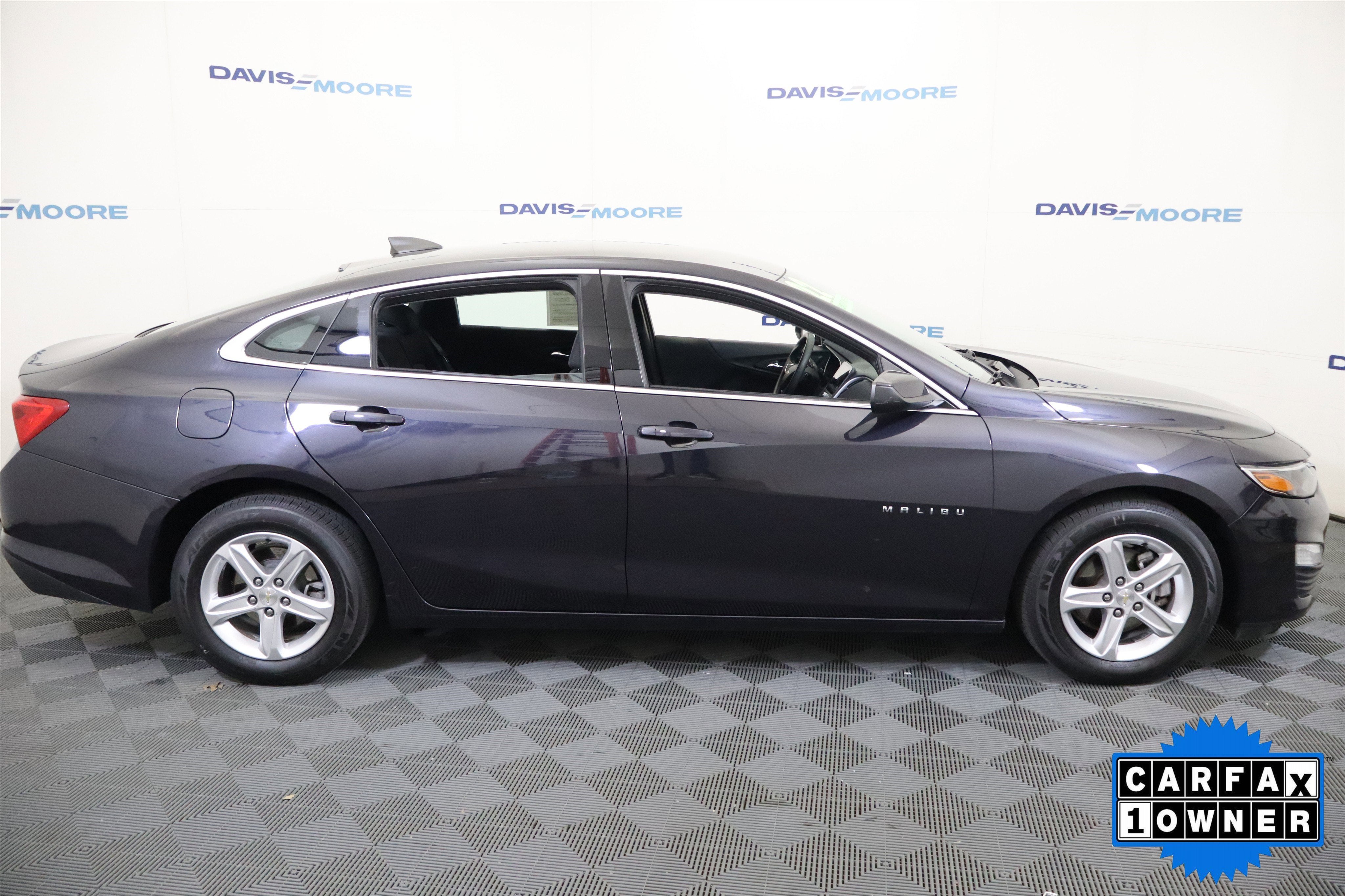 2022 Chevrolet Malibu LS