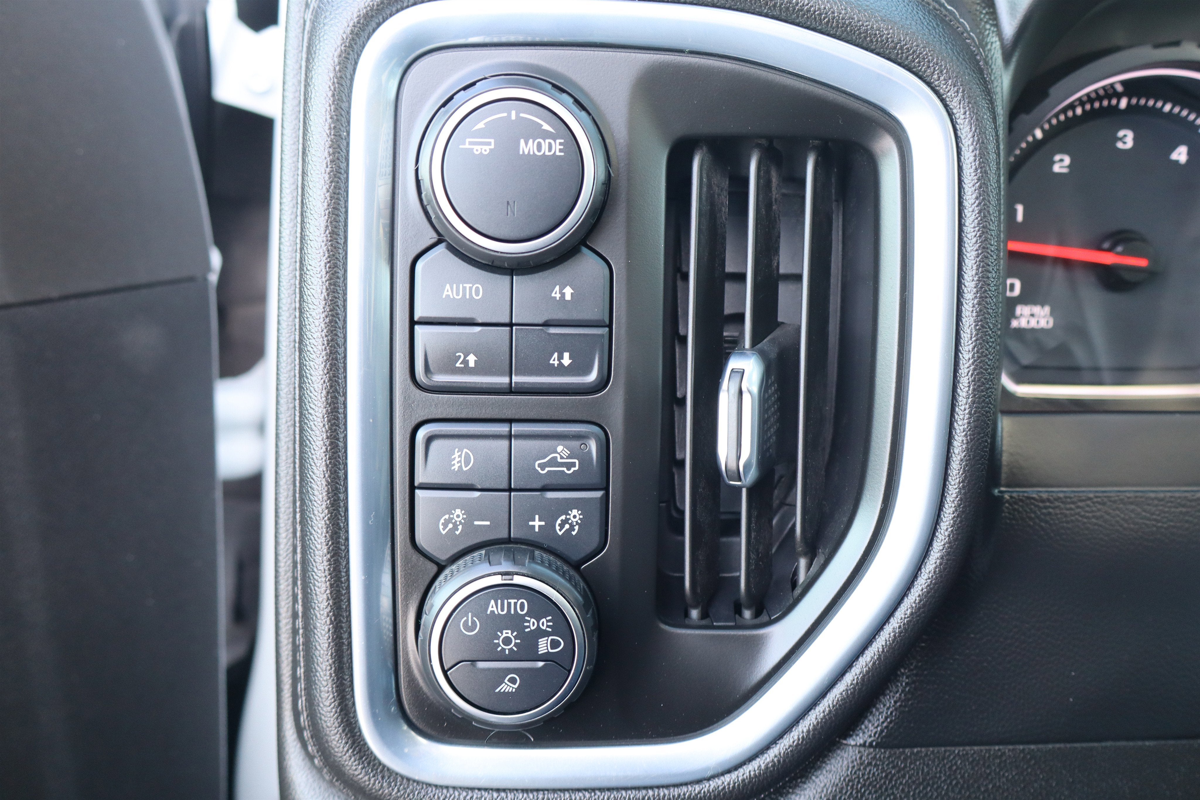 2021 Chevrolet Silverado 2500HD LTZ Crew Cab 4WD