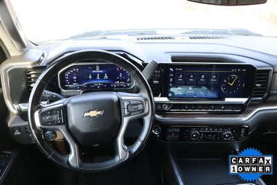 2025 Chevrolet Silverado 3500HD LT Crew Cab 4WD