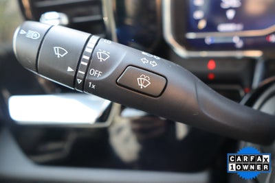 2025 Chevrolet Silverado 3500HD LT Crew Cab 4WD