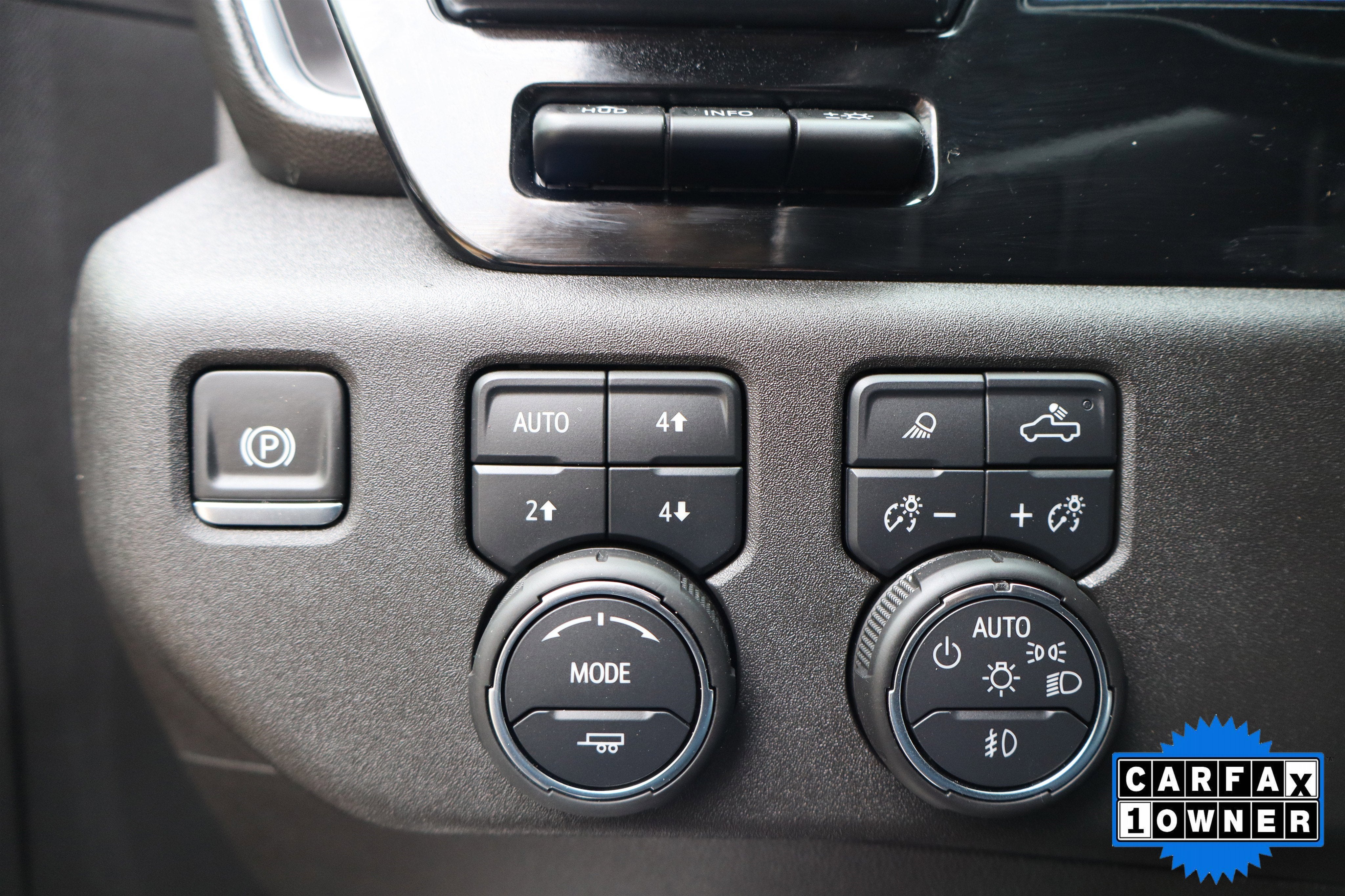 2025 Chevrolet Silverado 3500HD LTZ Crew Cab 4WD