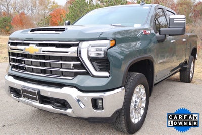 2025 Chevrolet Silverado 3500HD LTZ Crew Cab 4WD