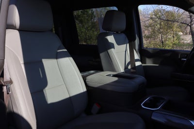 2022 Chevrolet Silverado 2500HD LTZ Crew Cab 4WD