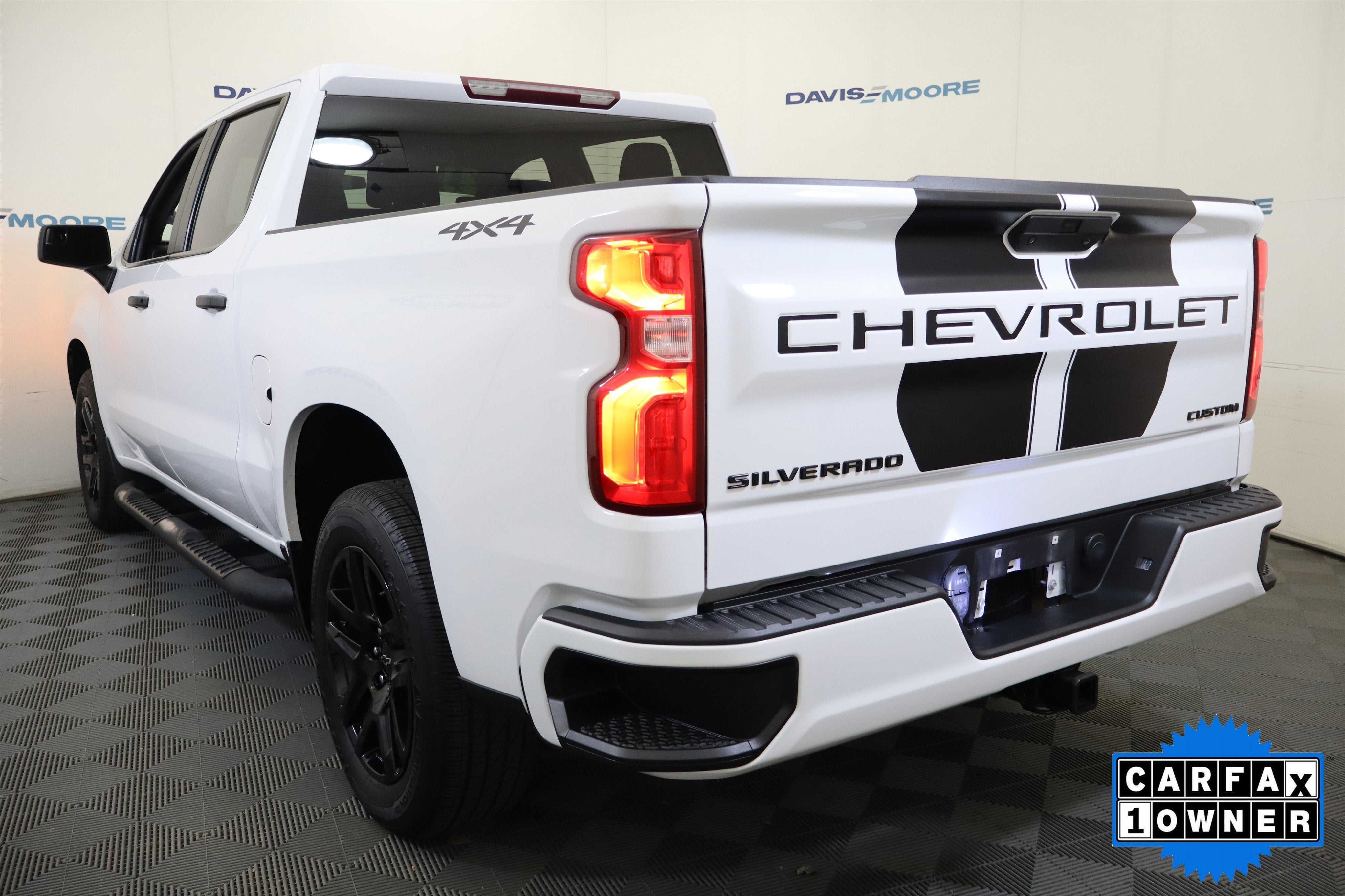 2021 Chevrolet Silverado 1500 Custom Crew Cab 4WD