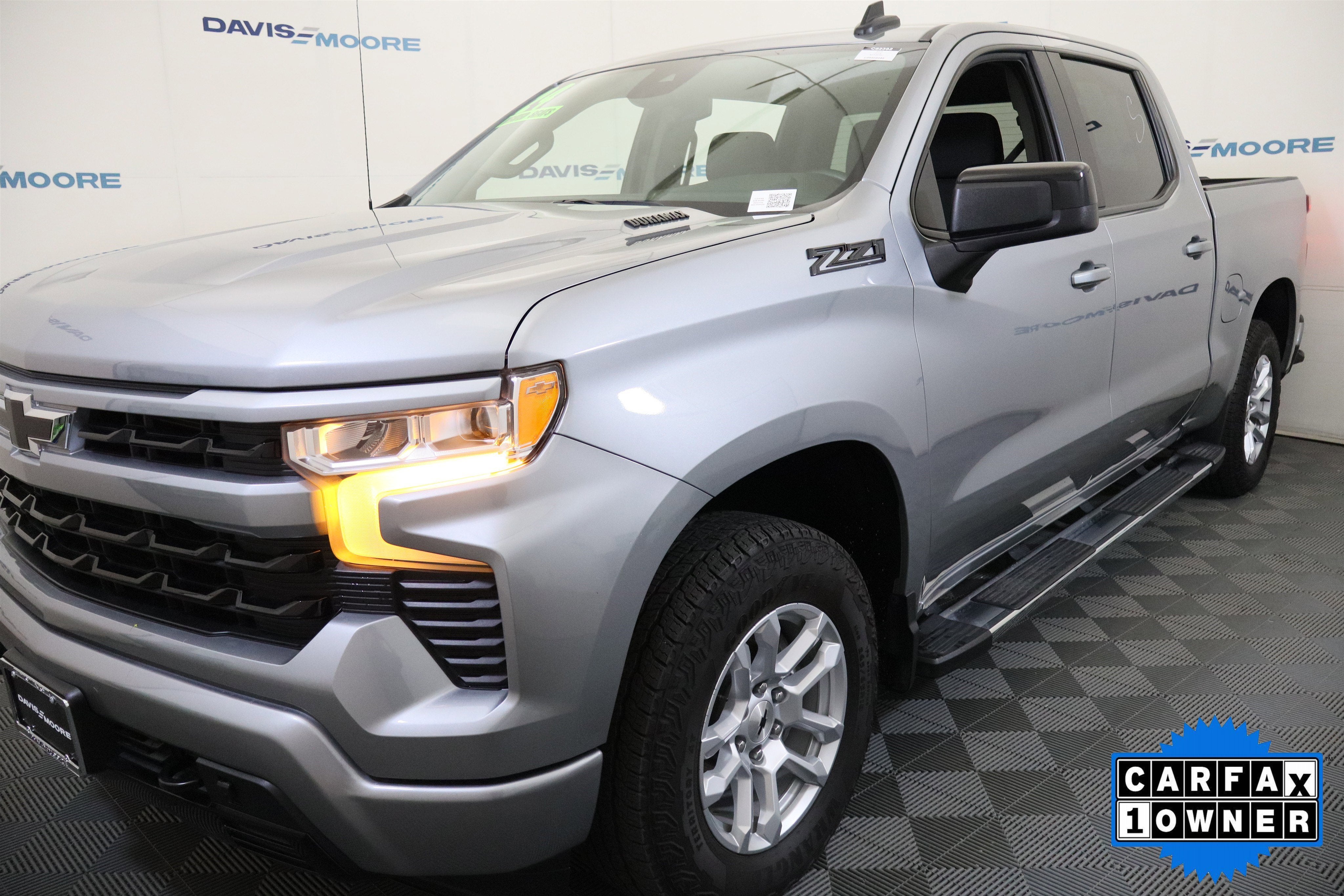 2024 Chevrolet Silverado 1500 RST Crew Cab 4WD
