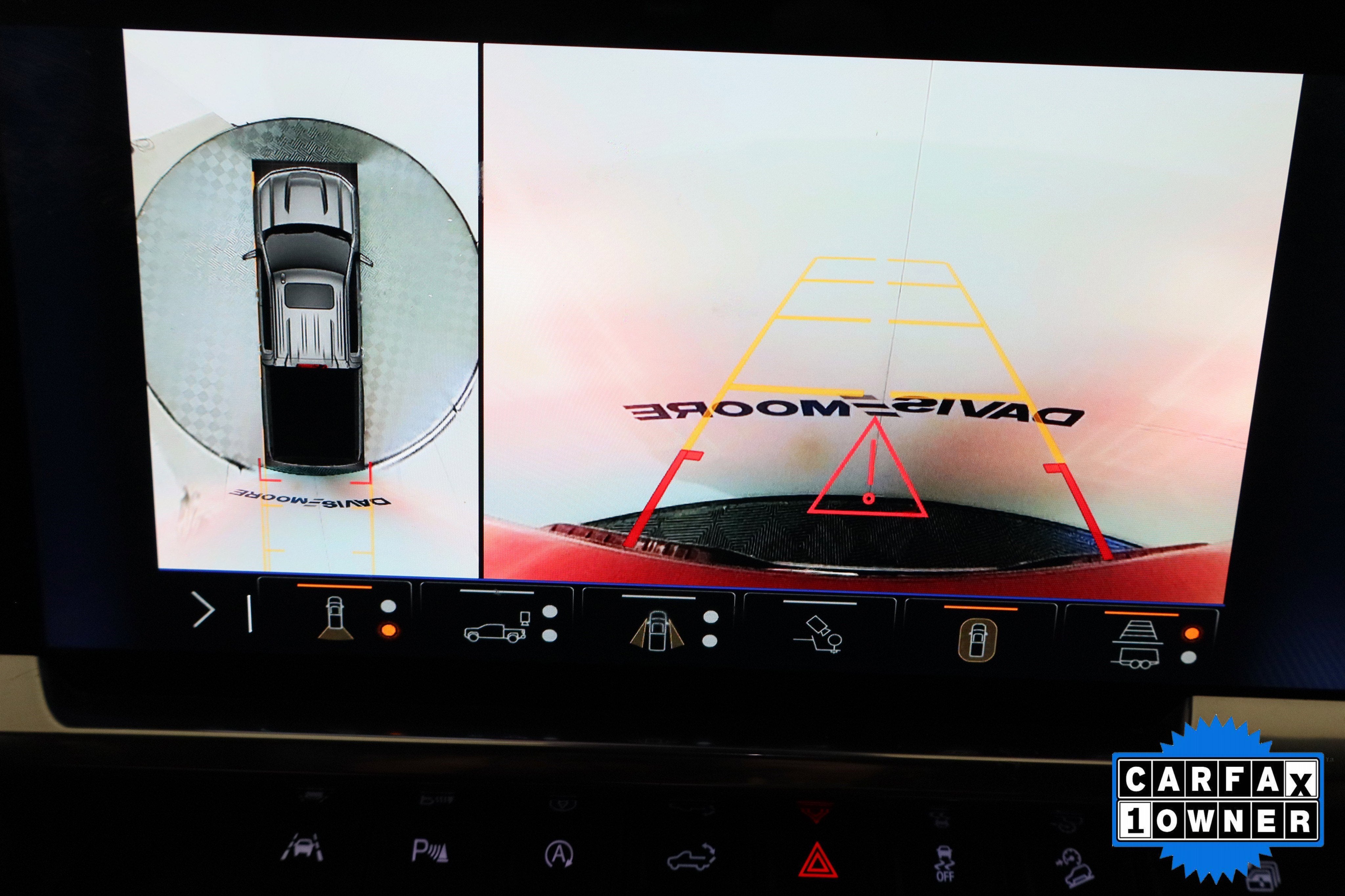 2024 Chevrolet Silverado 1500 LTZ Crew Cab 4WD