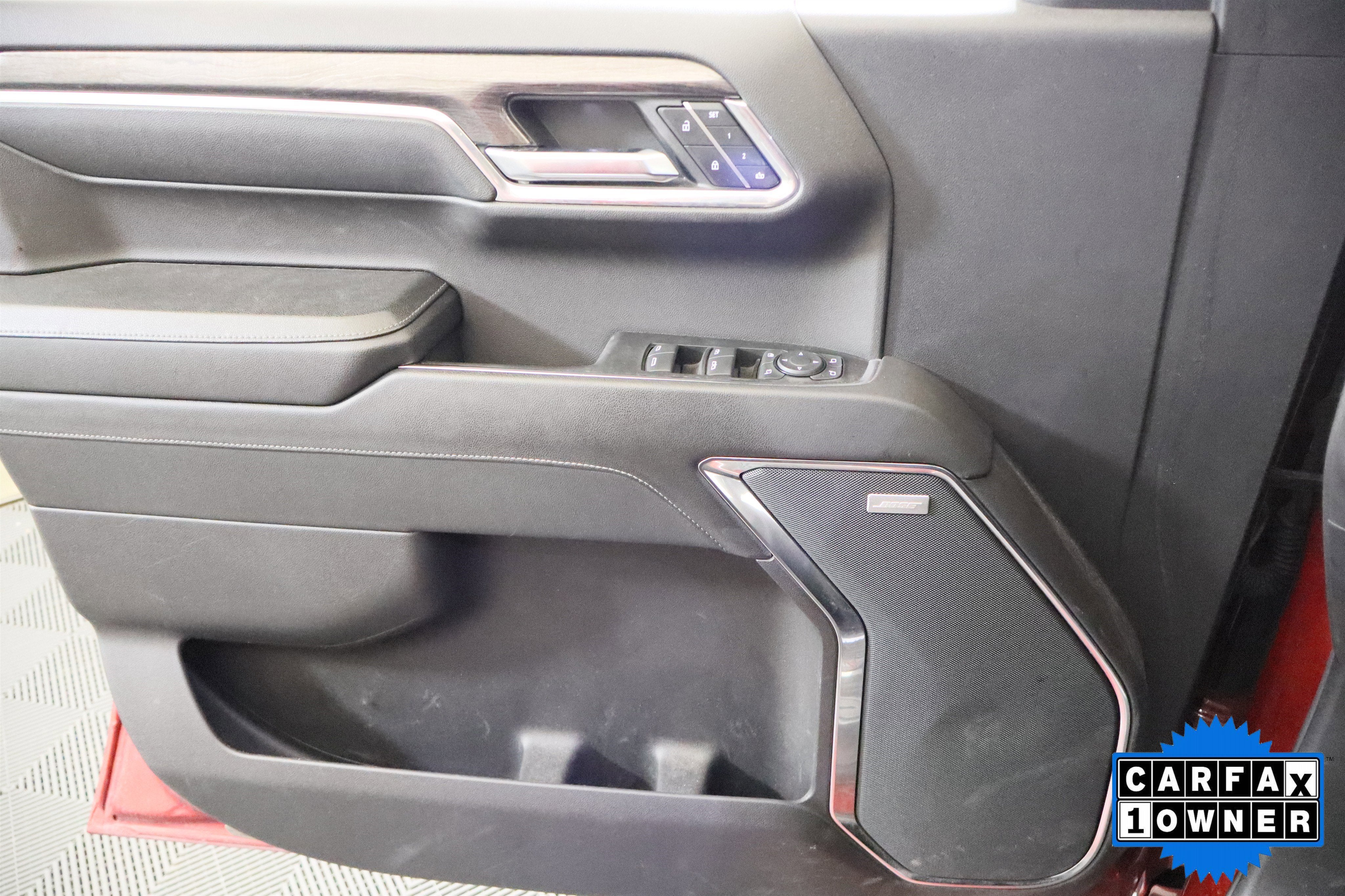 2024 Chevrolet Silverado 1500 LTZ Crew Cab 4WD