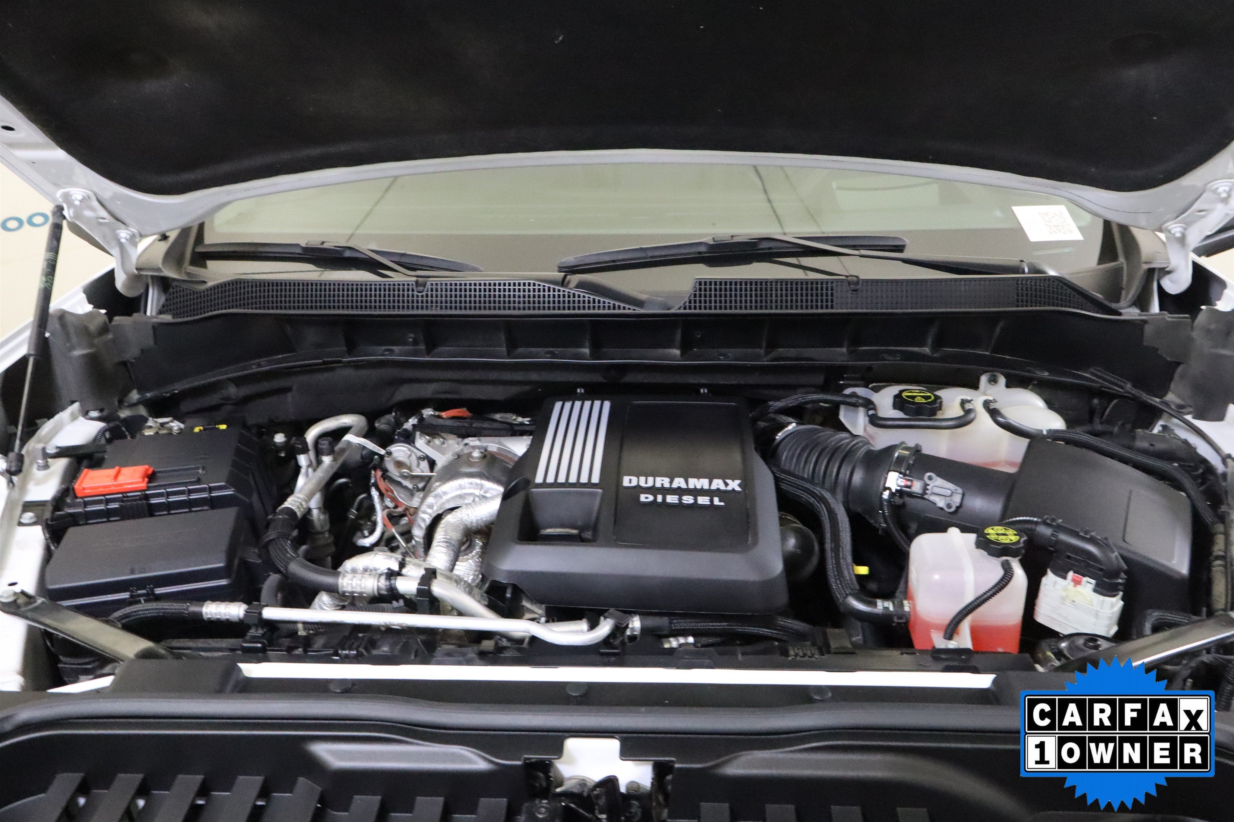 2024 Chevrolet Silverado 1500 LTZ Crew Cab 4WD