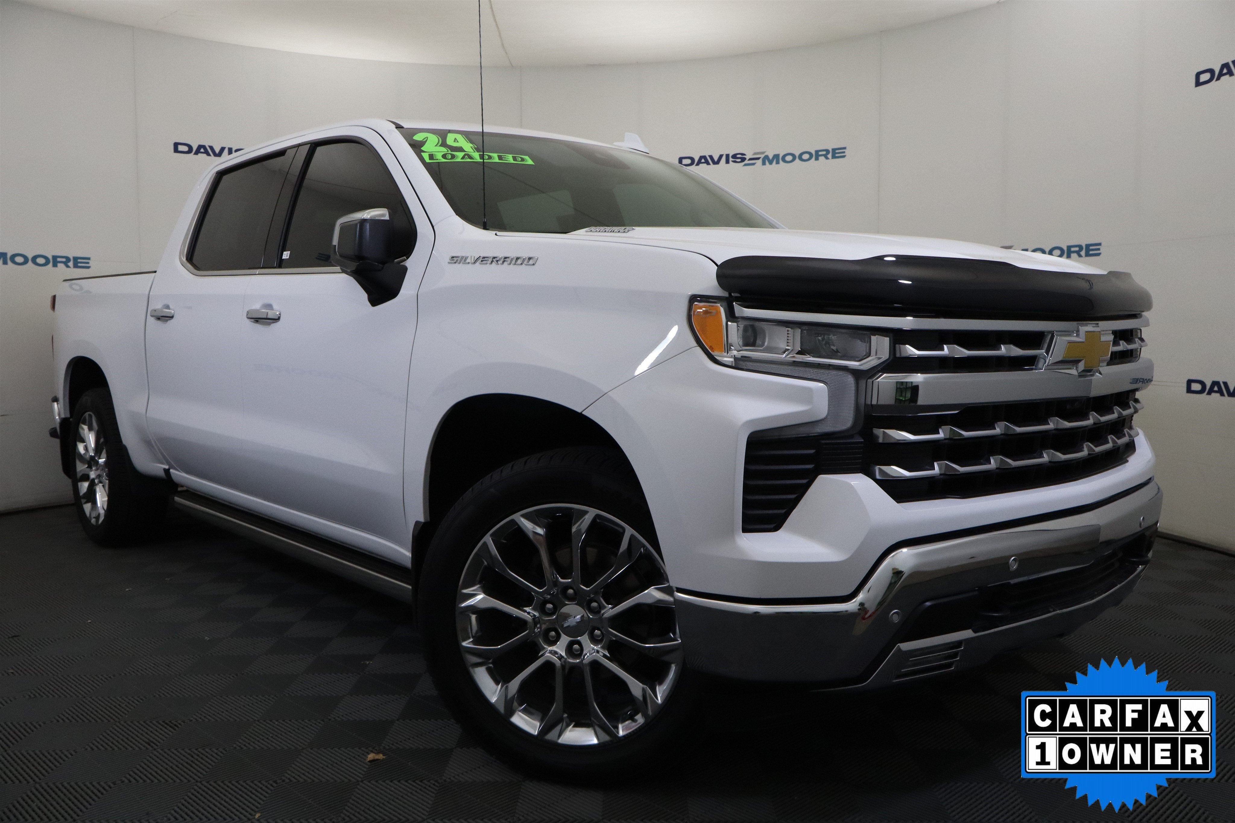 2024 Chevrolet Silverado 1500 LTZ Crew Cab 4WD