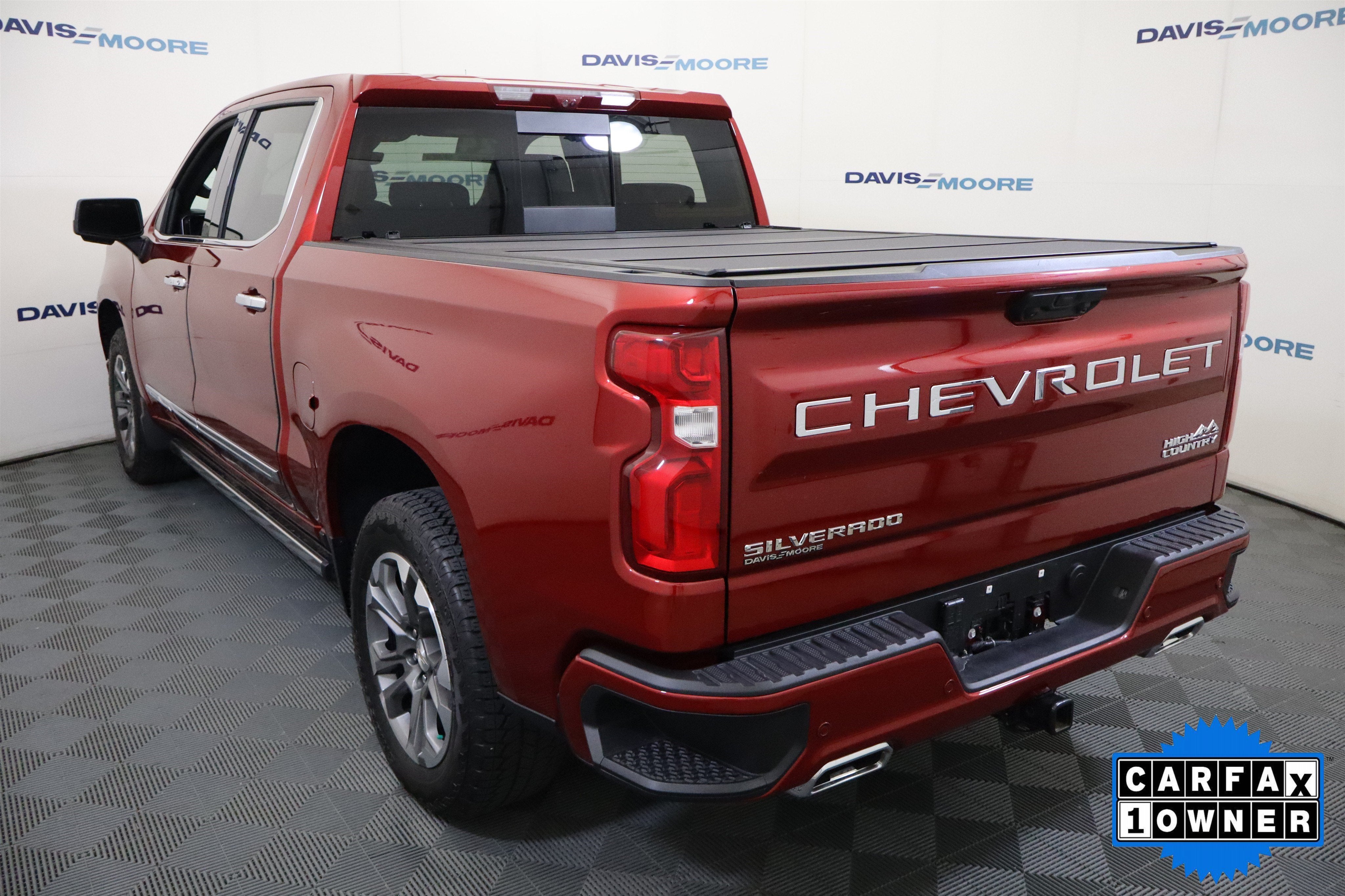 2024 Chevrolet Silverado 1500 High Country Crew Cab 4WD
