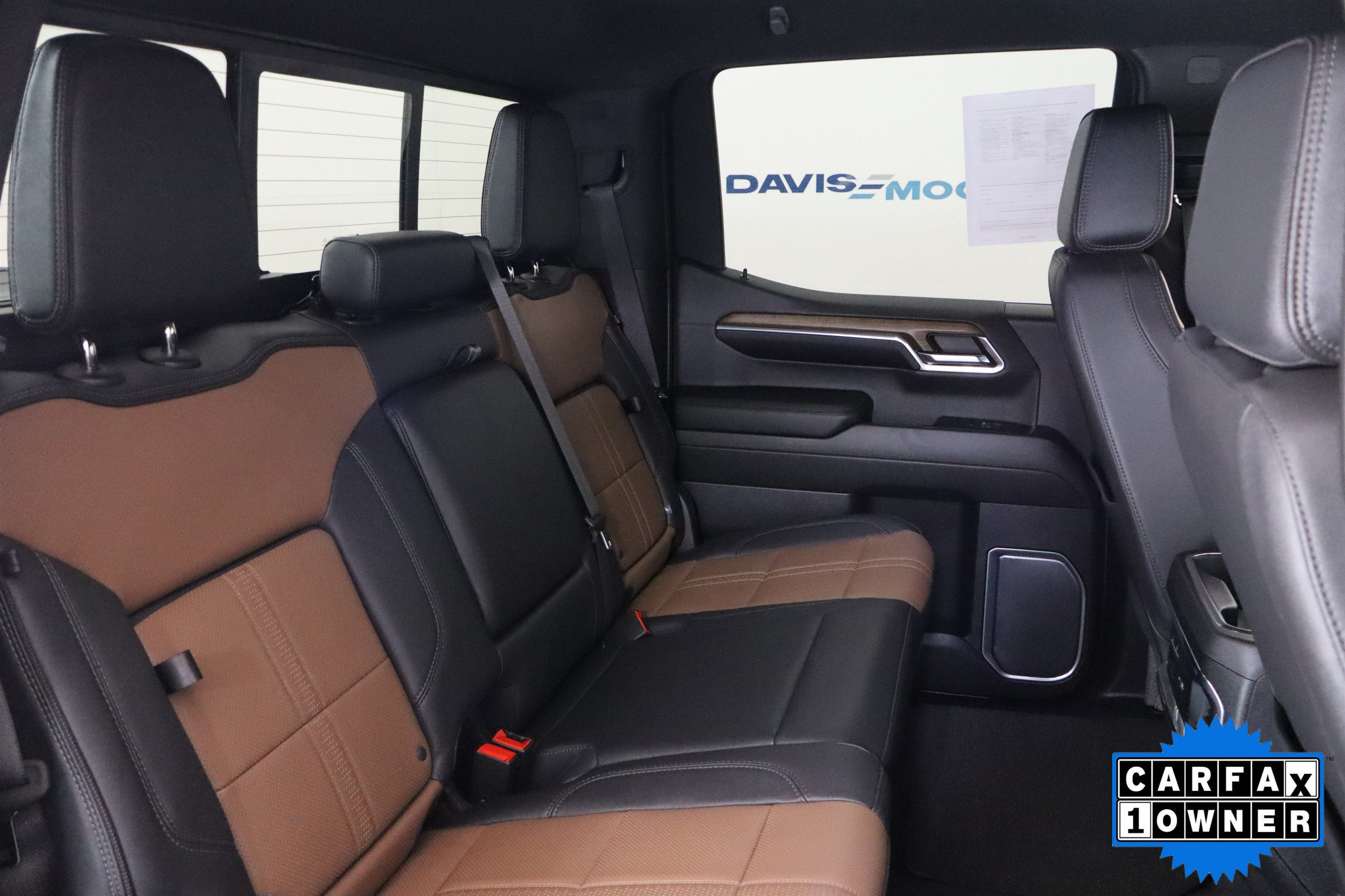 2024 Chevrolet Silverado 1500 High Country Crew Cab 4WD