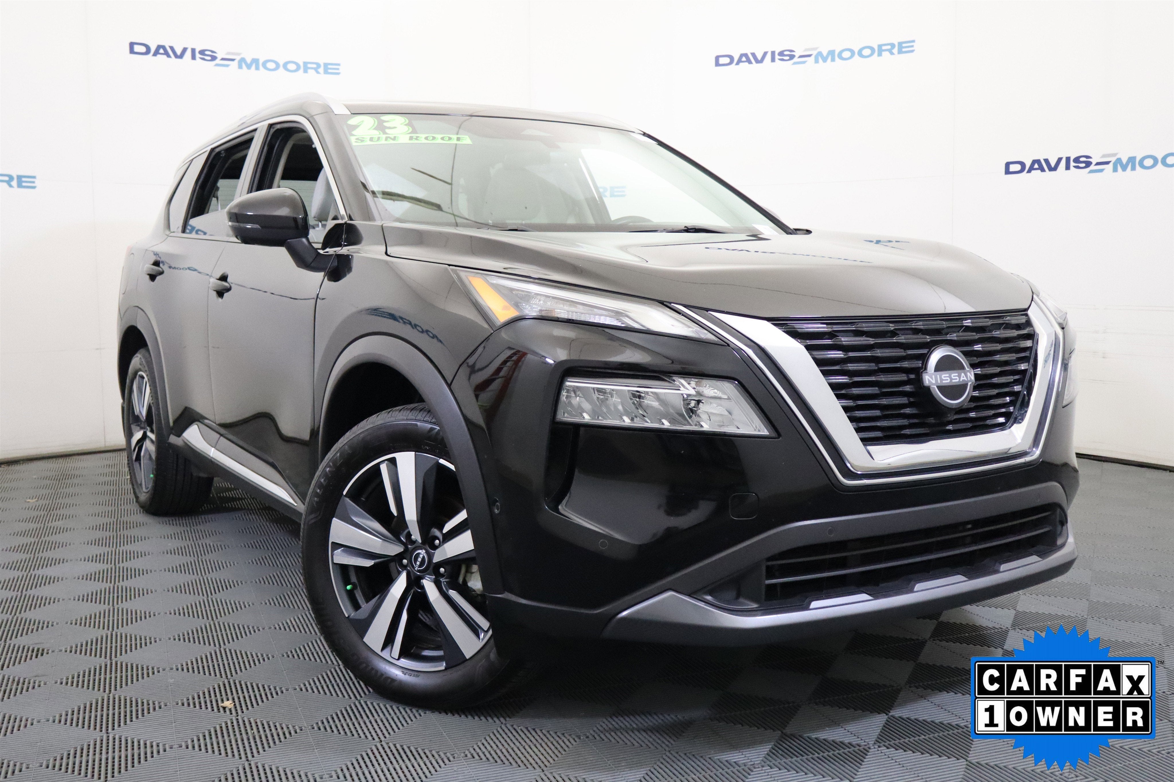 2025 Chevrolet Silverado 1500 LT Crew Cab 4WD