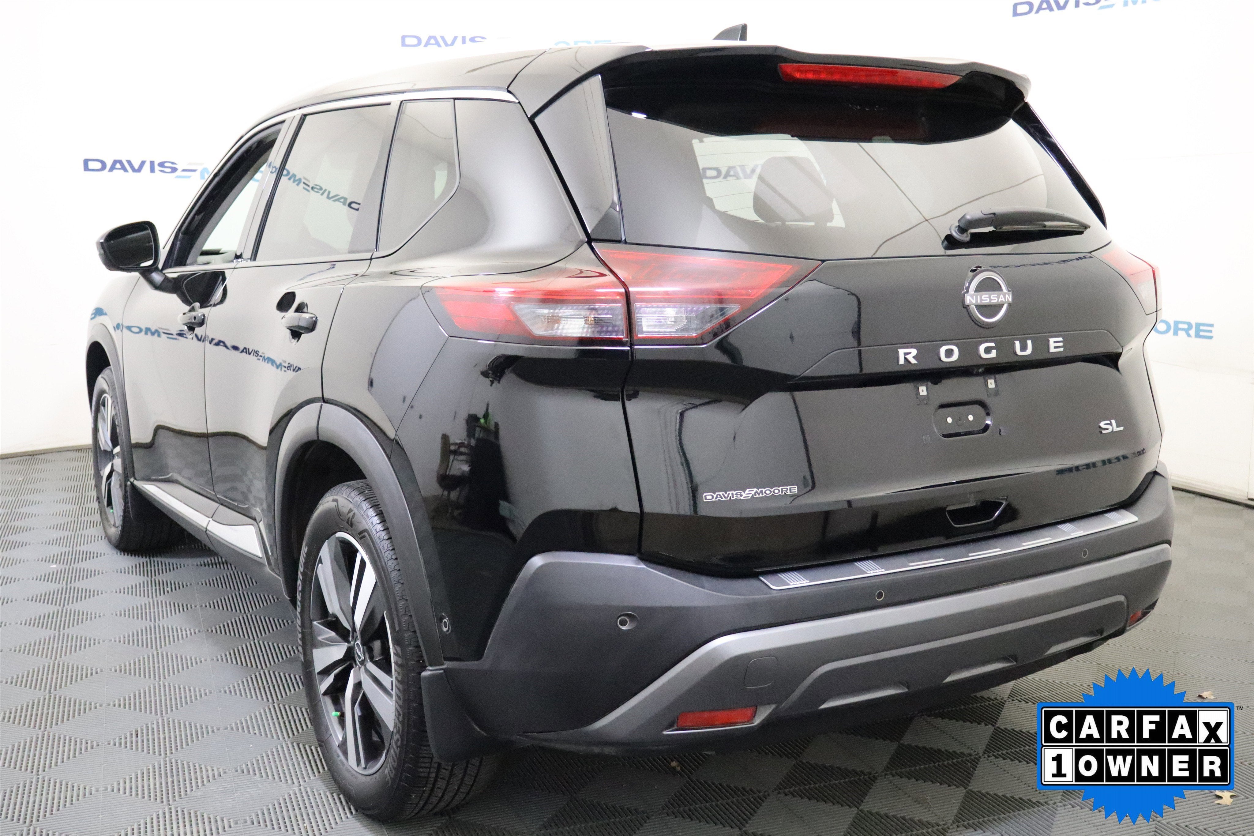 2025 Chevrolet Silverado 1500 LT Crew Cab 4WD