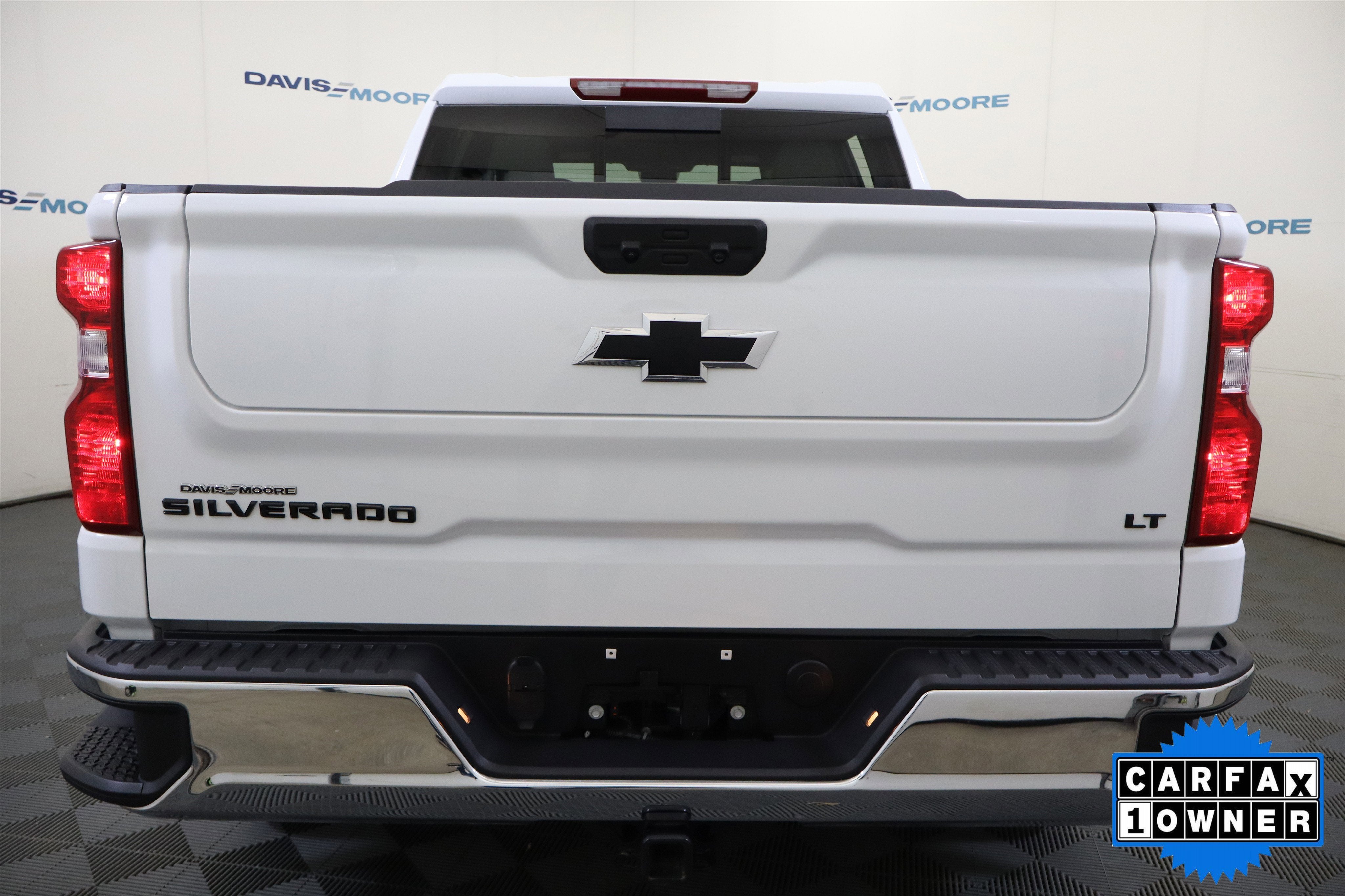 2025 Chevrolet Silverado 1500 LT Crew Cab 4WD