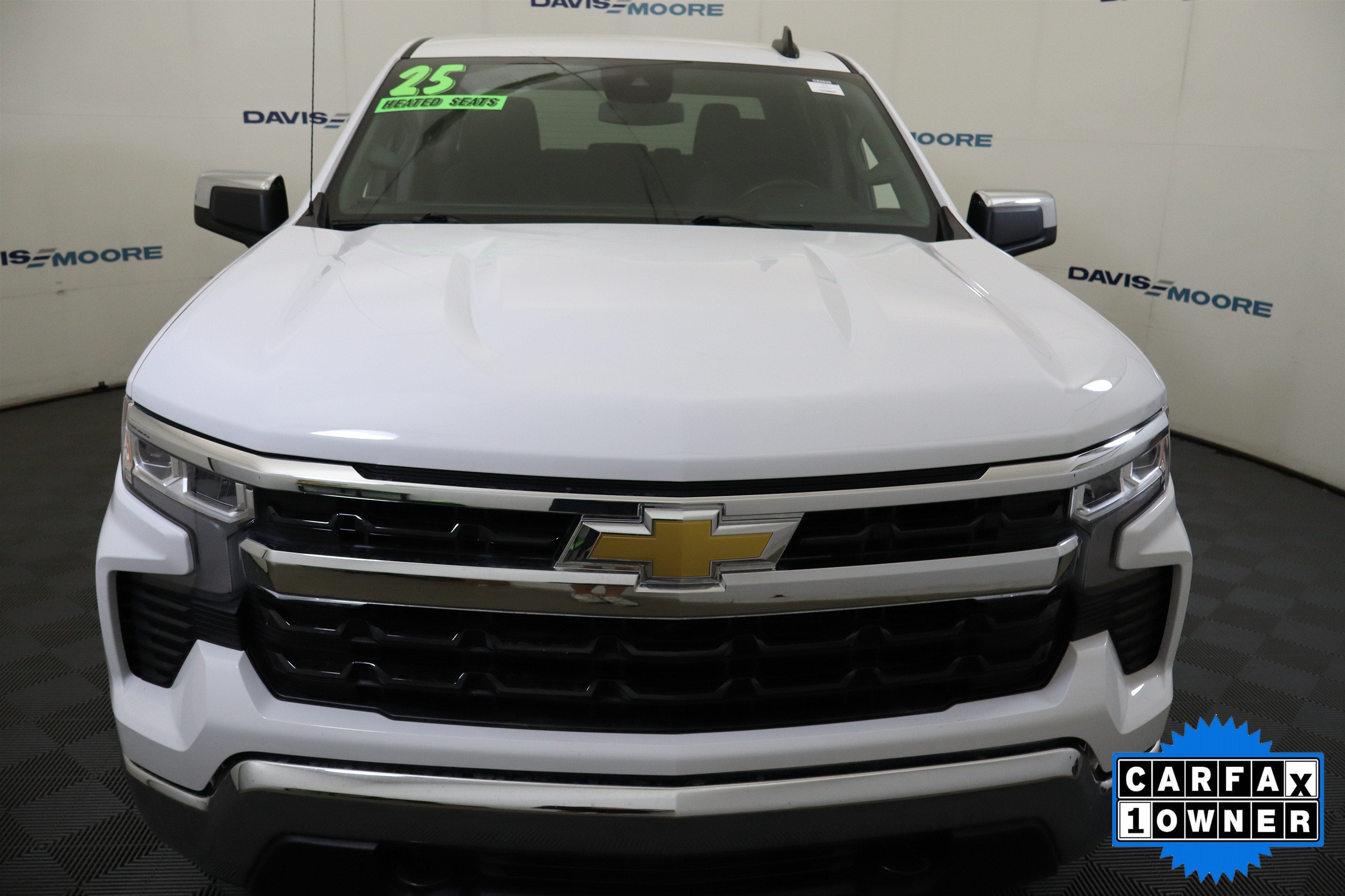 2025 Chevrolet Silverado 1500 LT Crew Cab 4WD