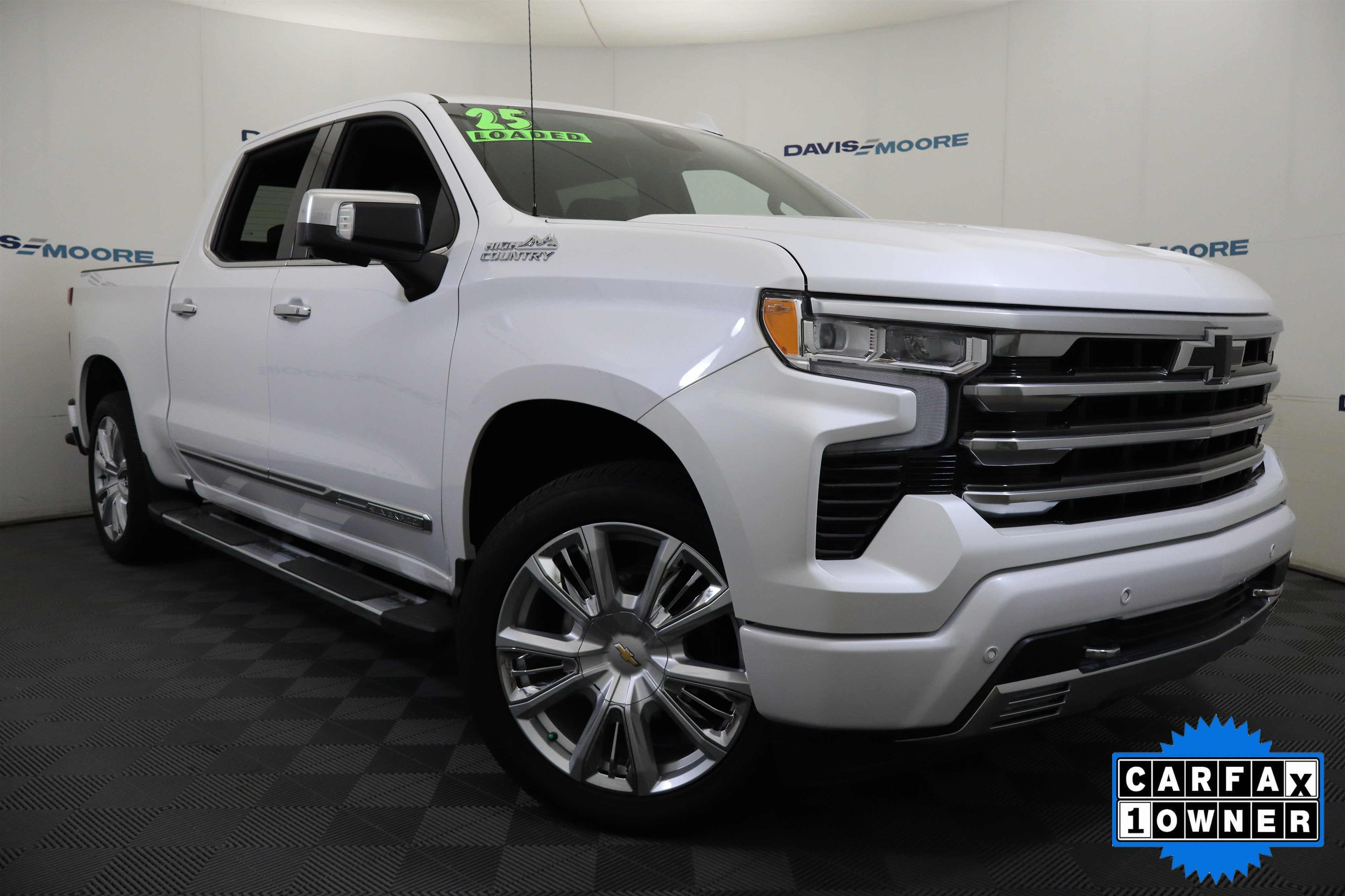 2025 Chevrolet Silverado 1500 High Country Crew Cab 4WD