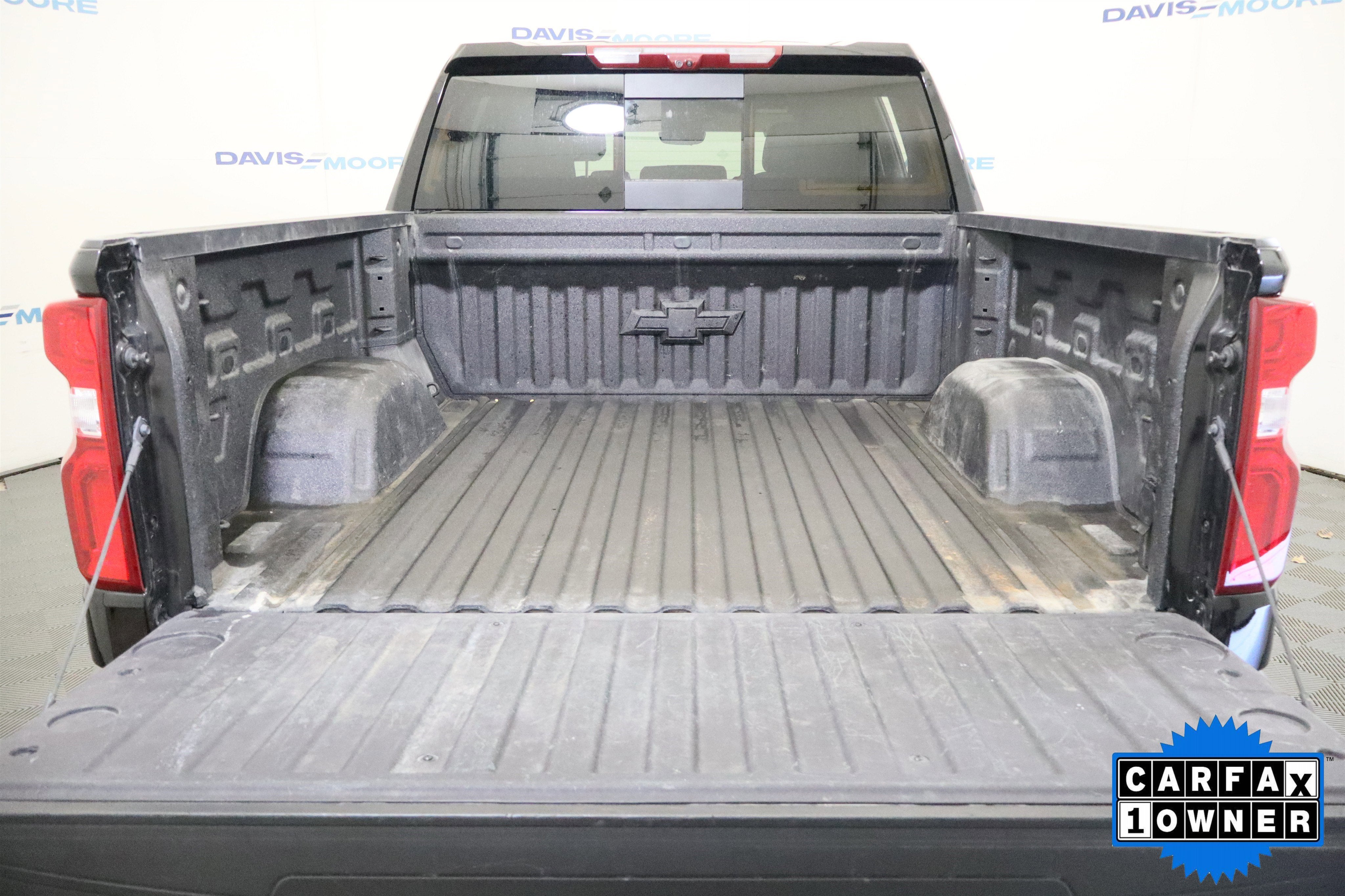 2025 Chevrolet Silverado 1500 High Country Crew Cab 4WD