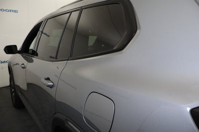 2024 GMC Acadia AWD AT4