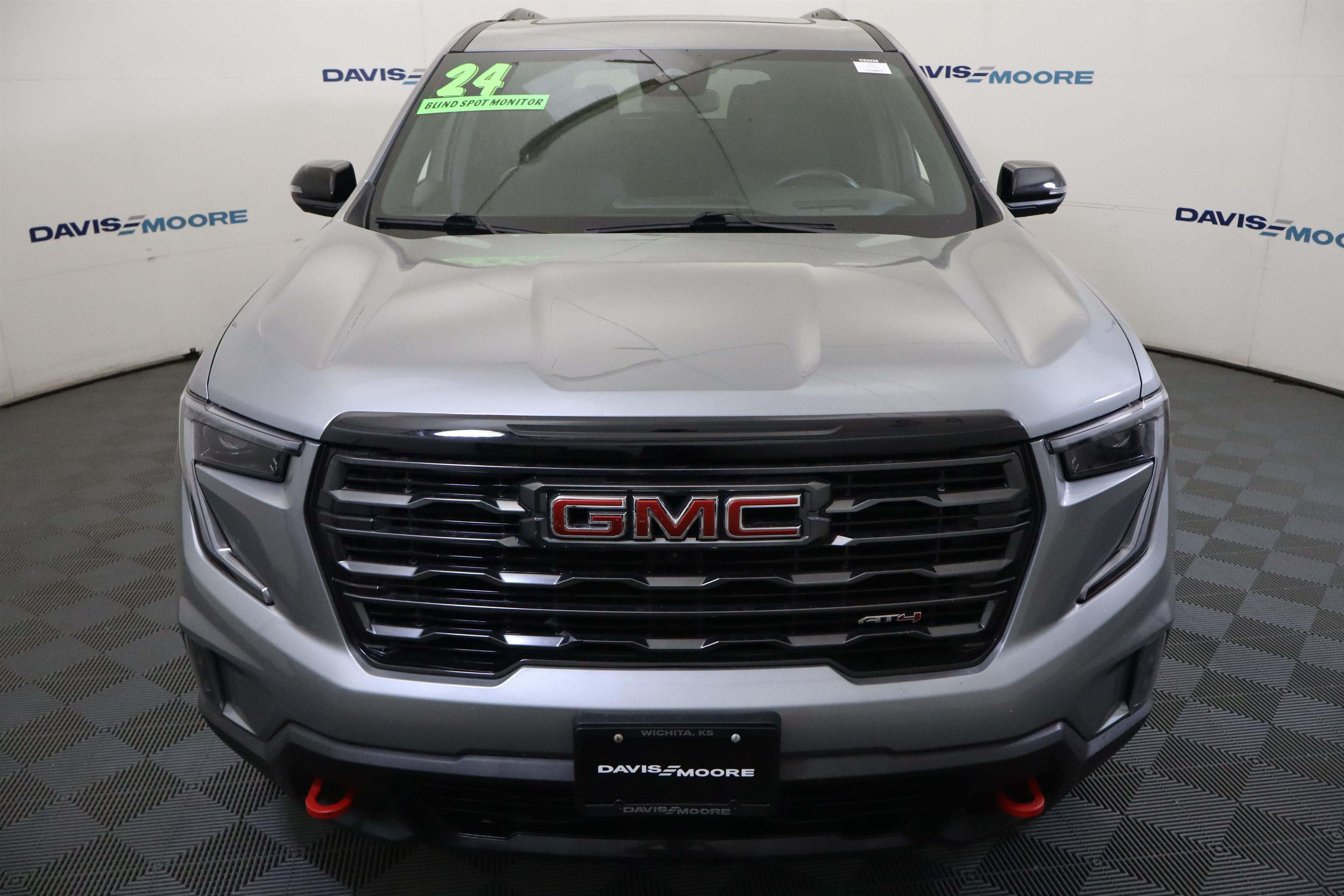2024 GMC Acadia AWD AT4