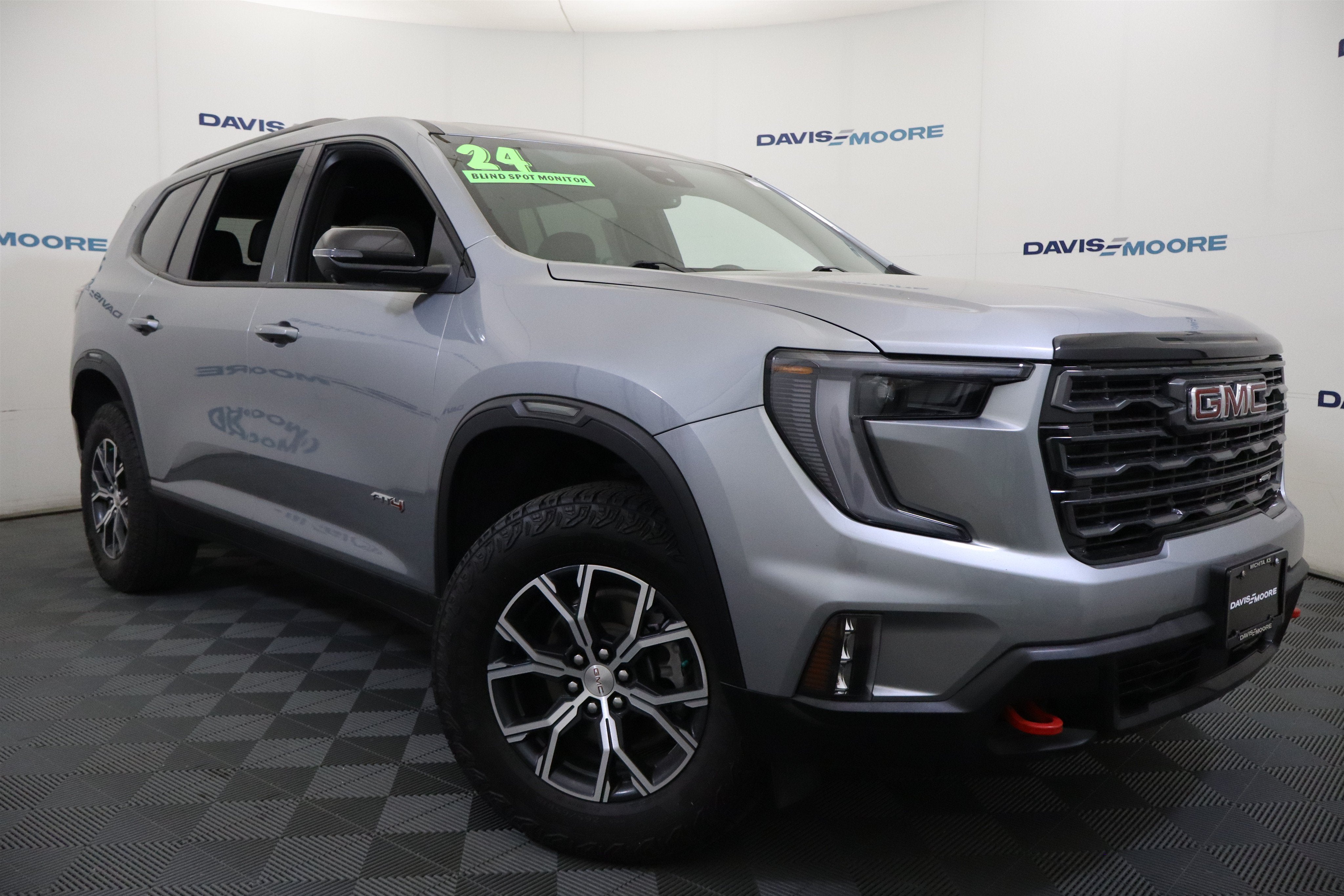 2024 GMC Acadia AWD AT4