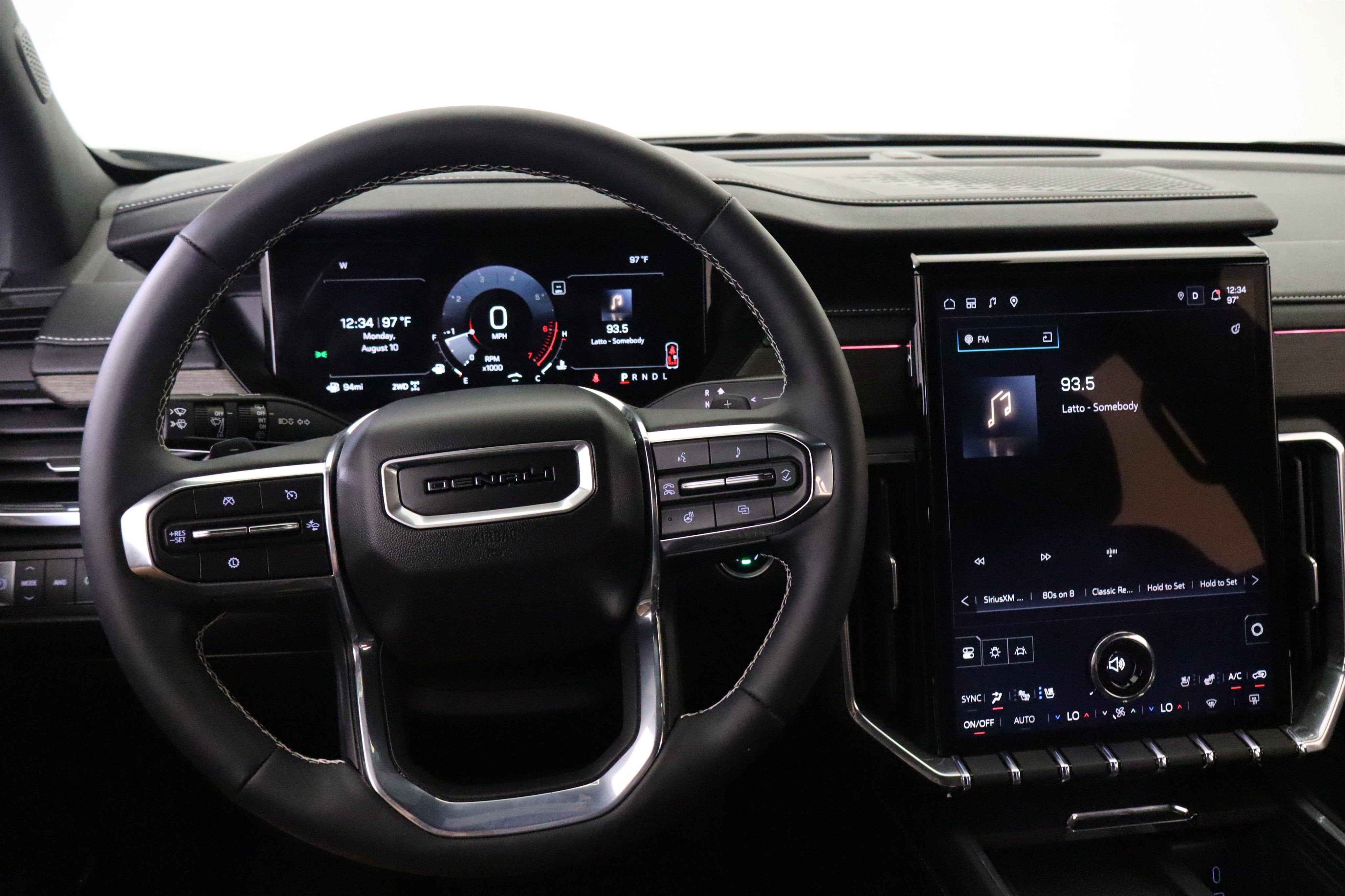 2025 GMC Acadia AWD Denali