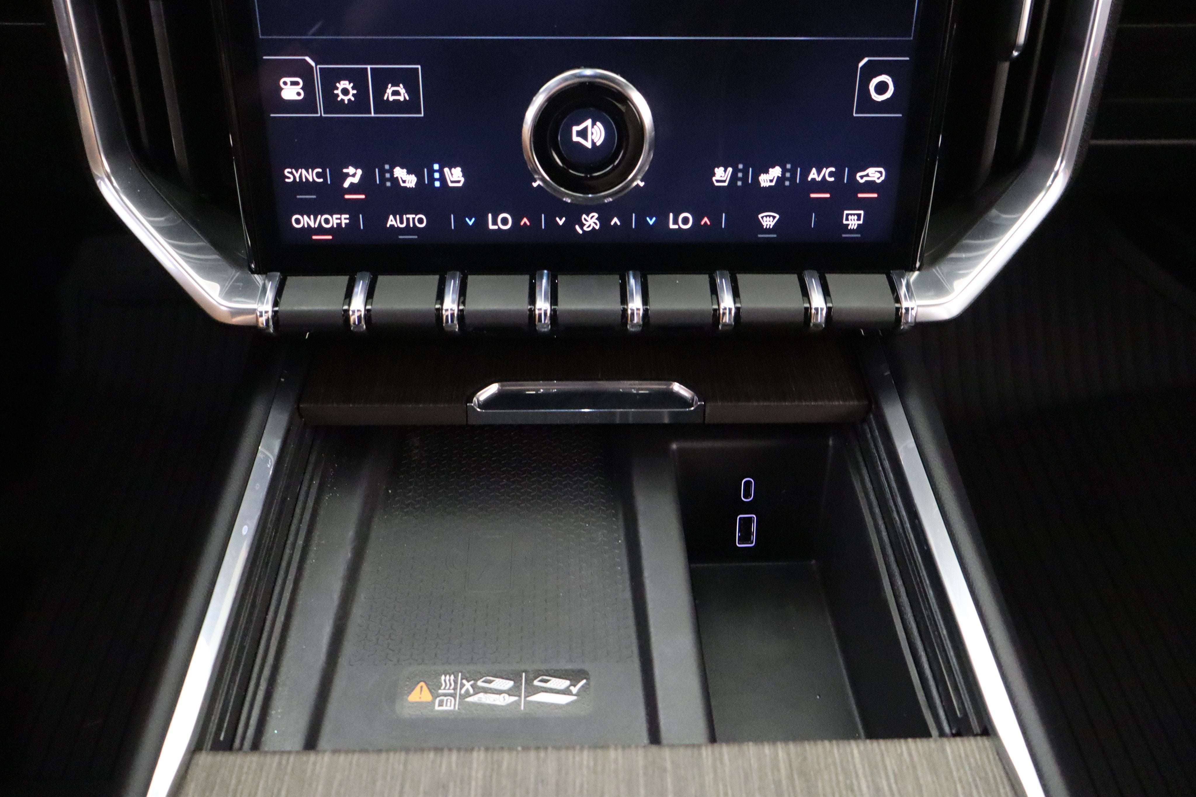 2025 GMC Acadia AWD Denali