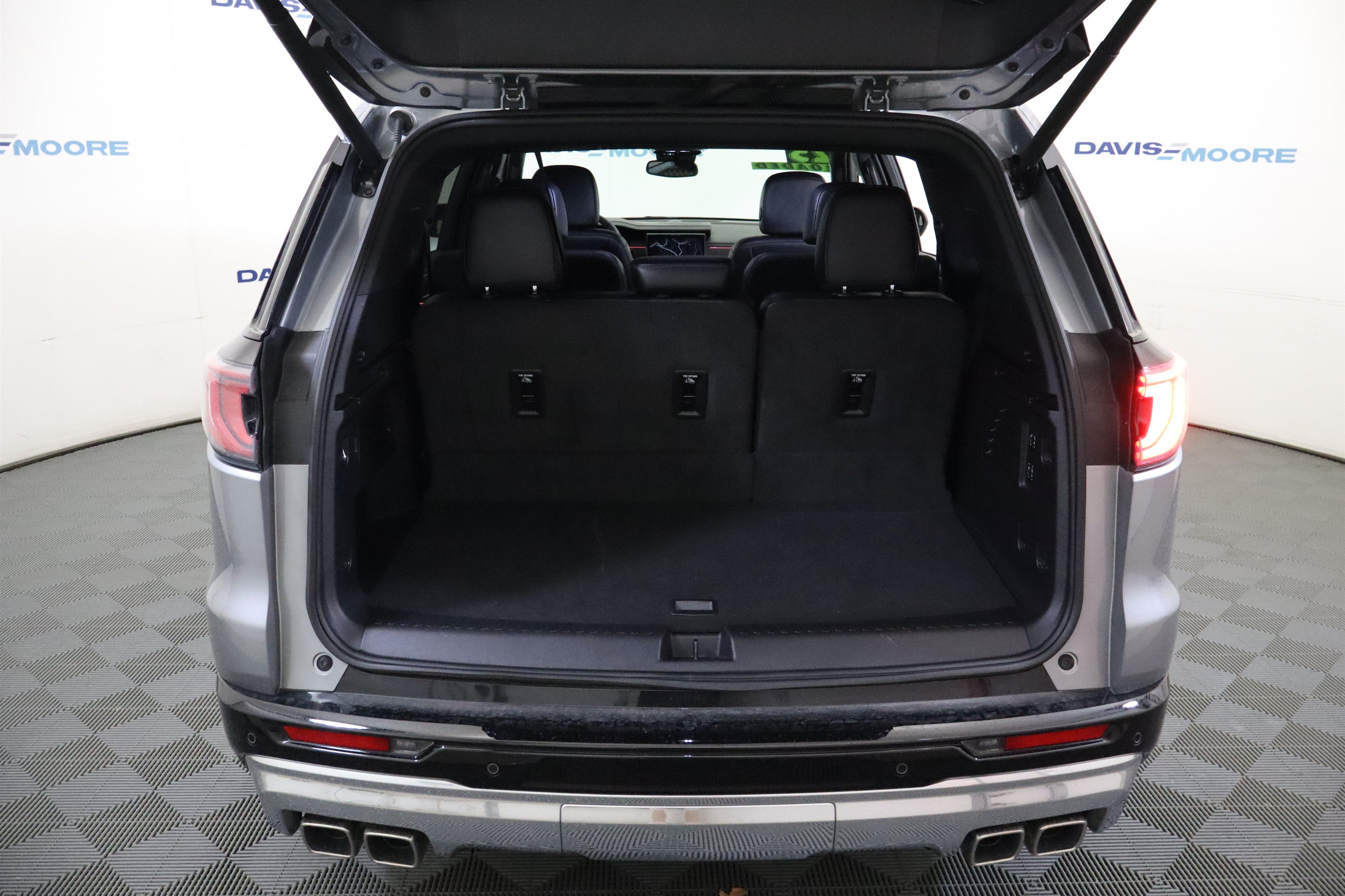 2025 GMC Acadia AWD Denali