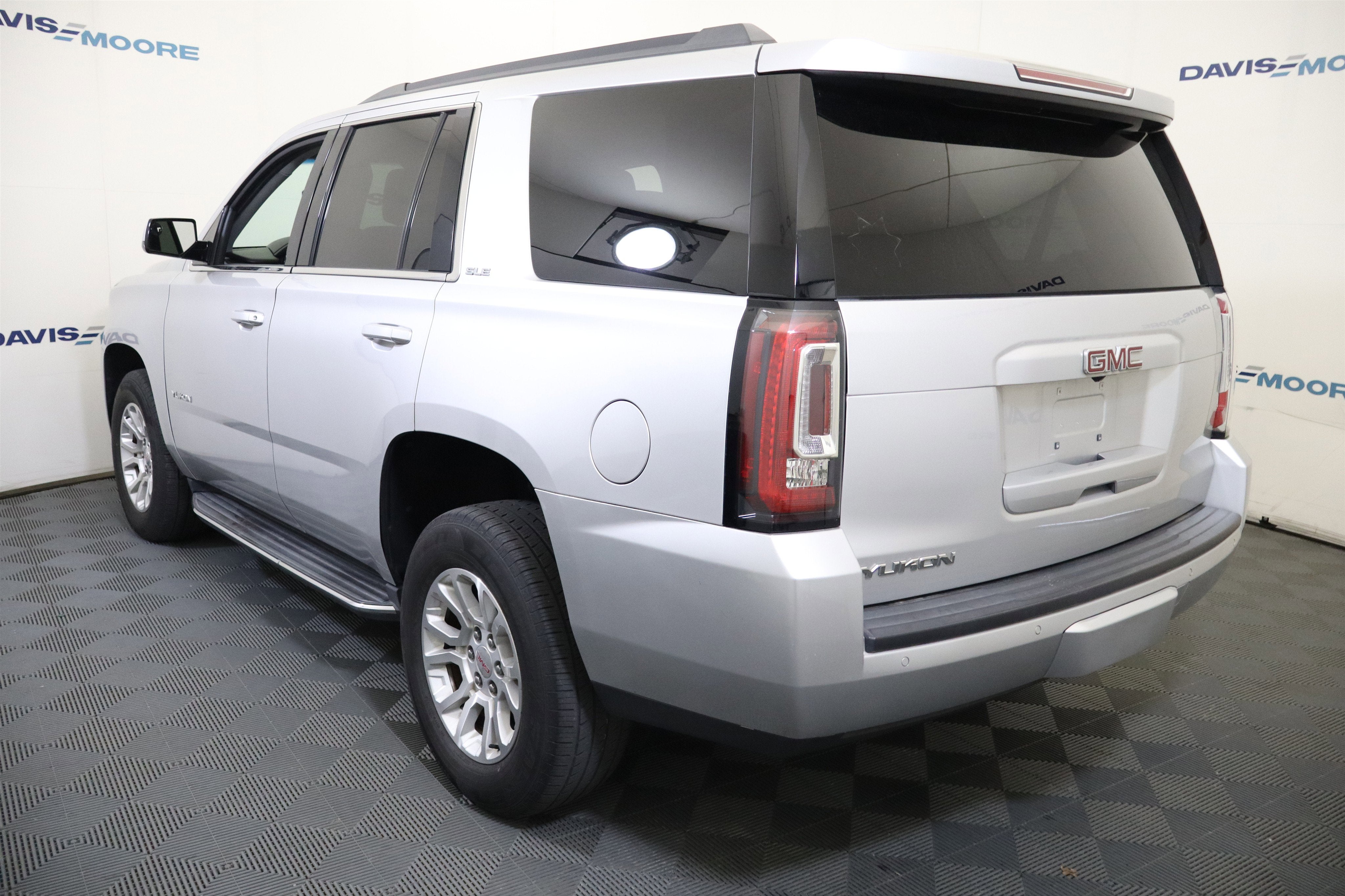 2018 GMC Yukon SLE 4WD