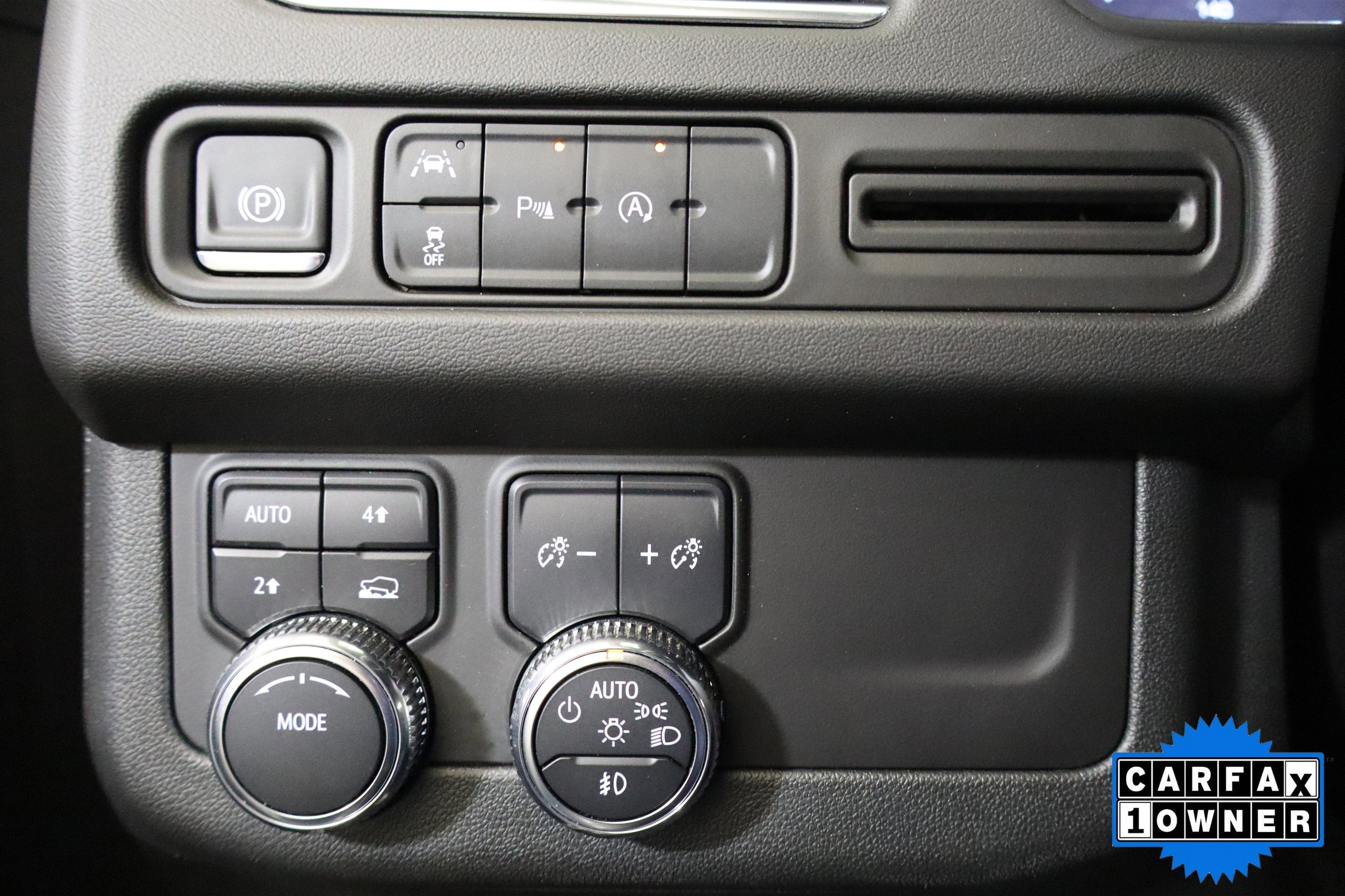 2024 GMC Yukon SLT 4WD