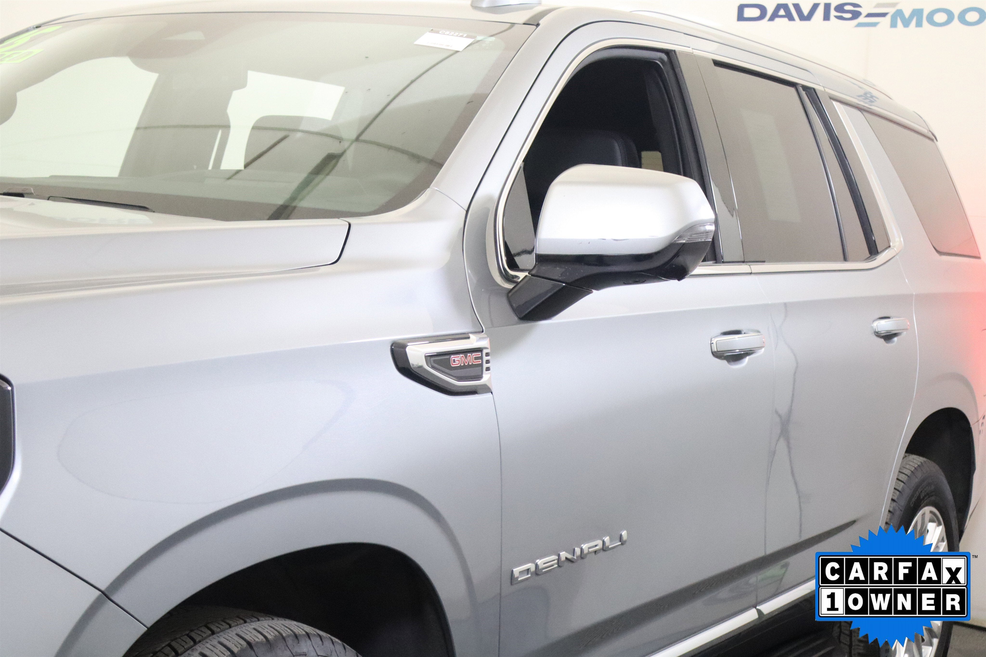 2025 GMC Yukon Denali 4WD