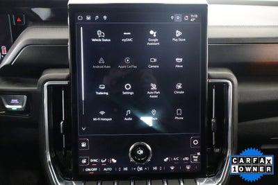 2025 GMC Yukon Denali 4WD