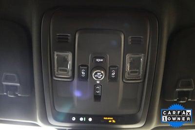 2025 GMC Yukon Denali 4WD