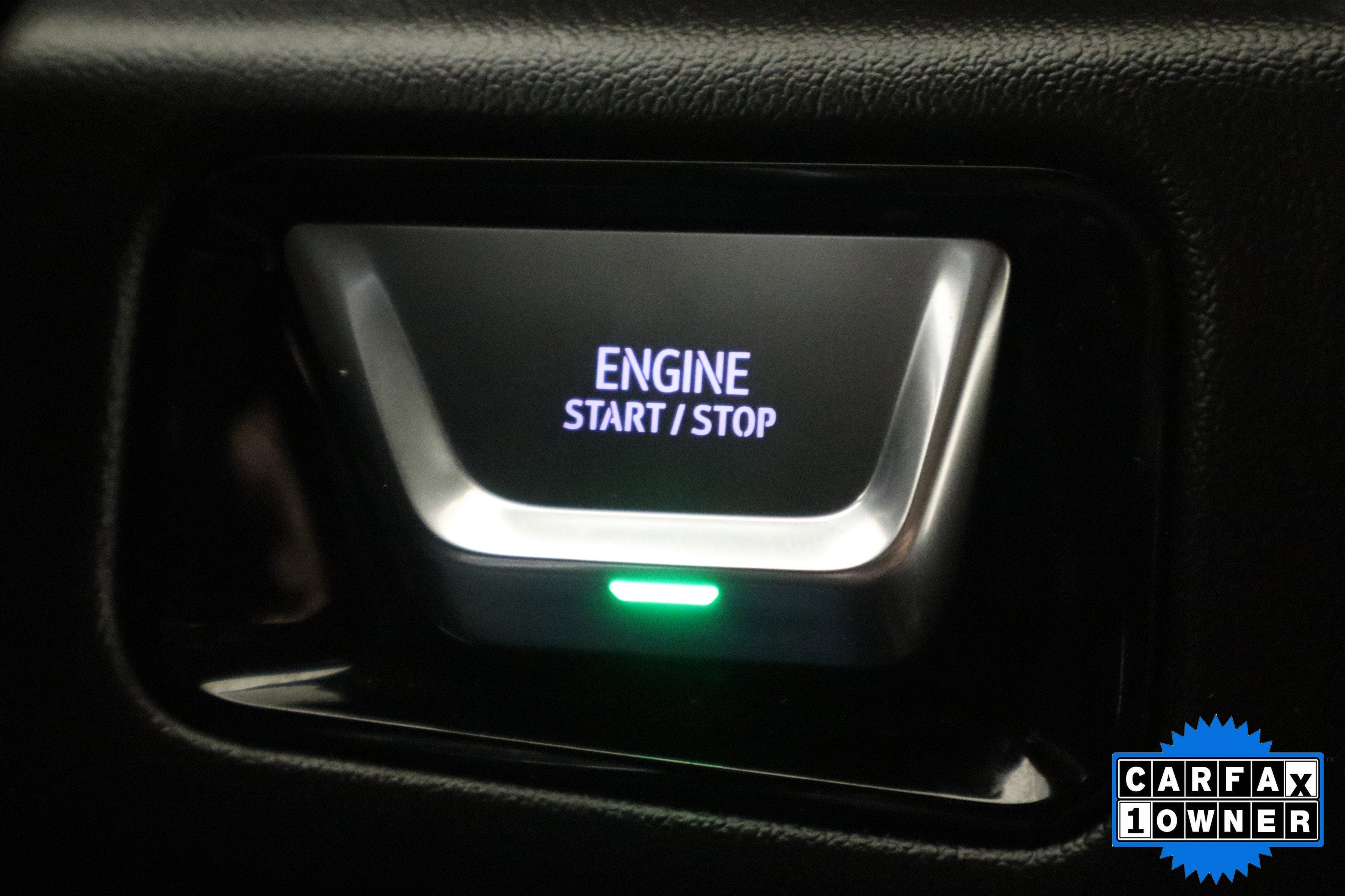 2025 GMC Yukon Denali 4WD