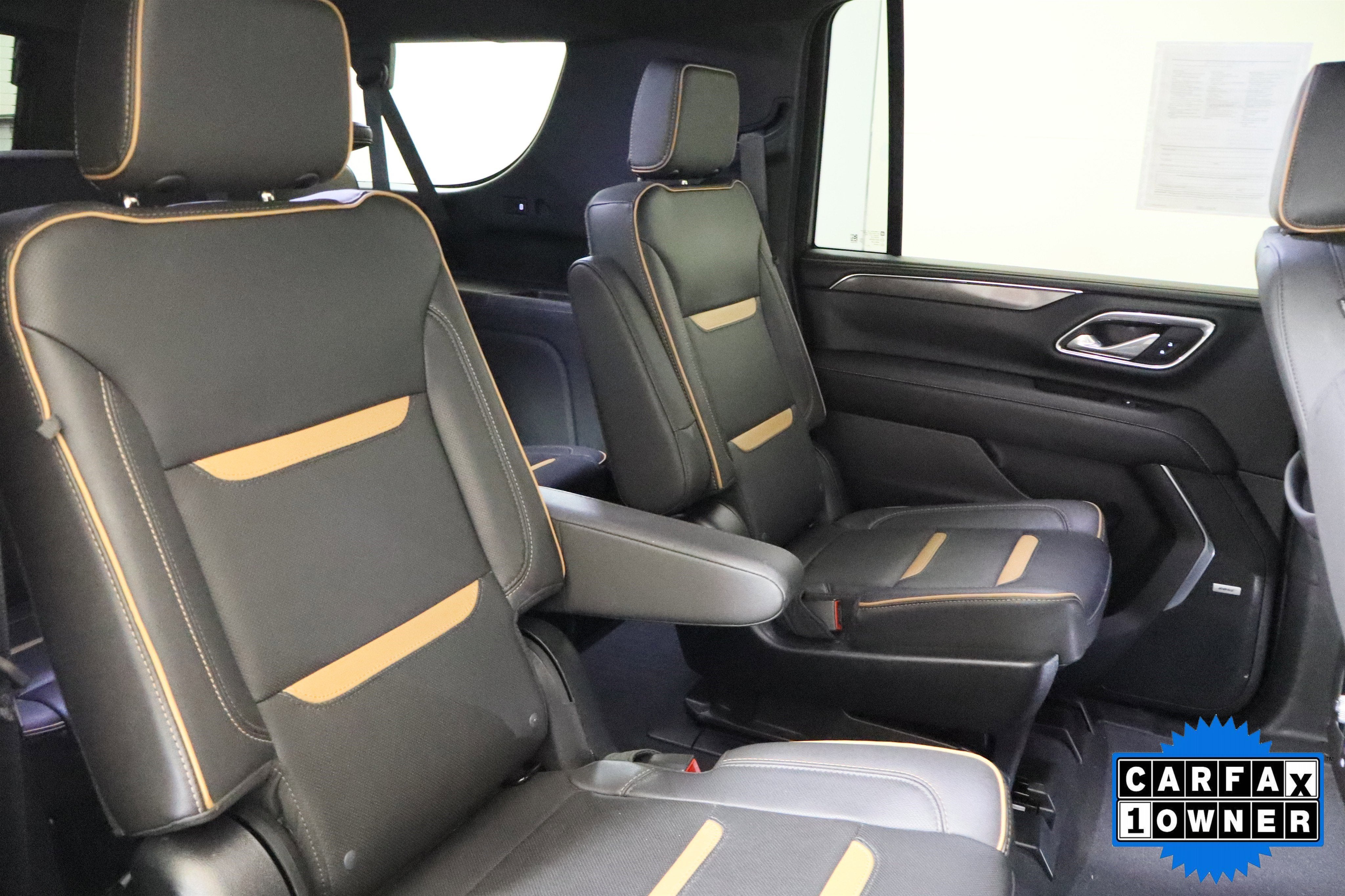 2023 GMC Yukon XL AT4 4WD