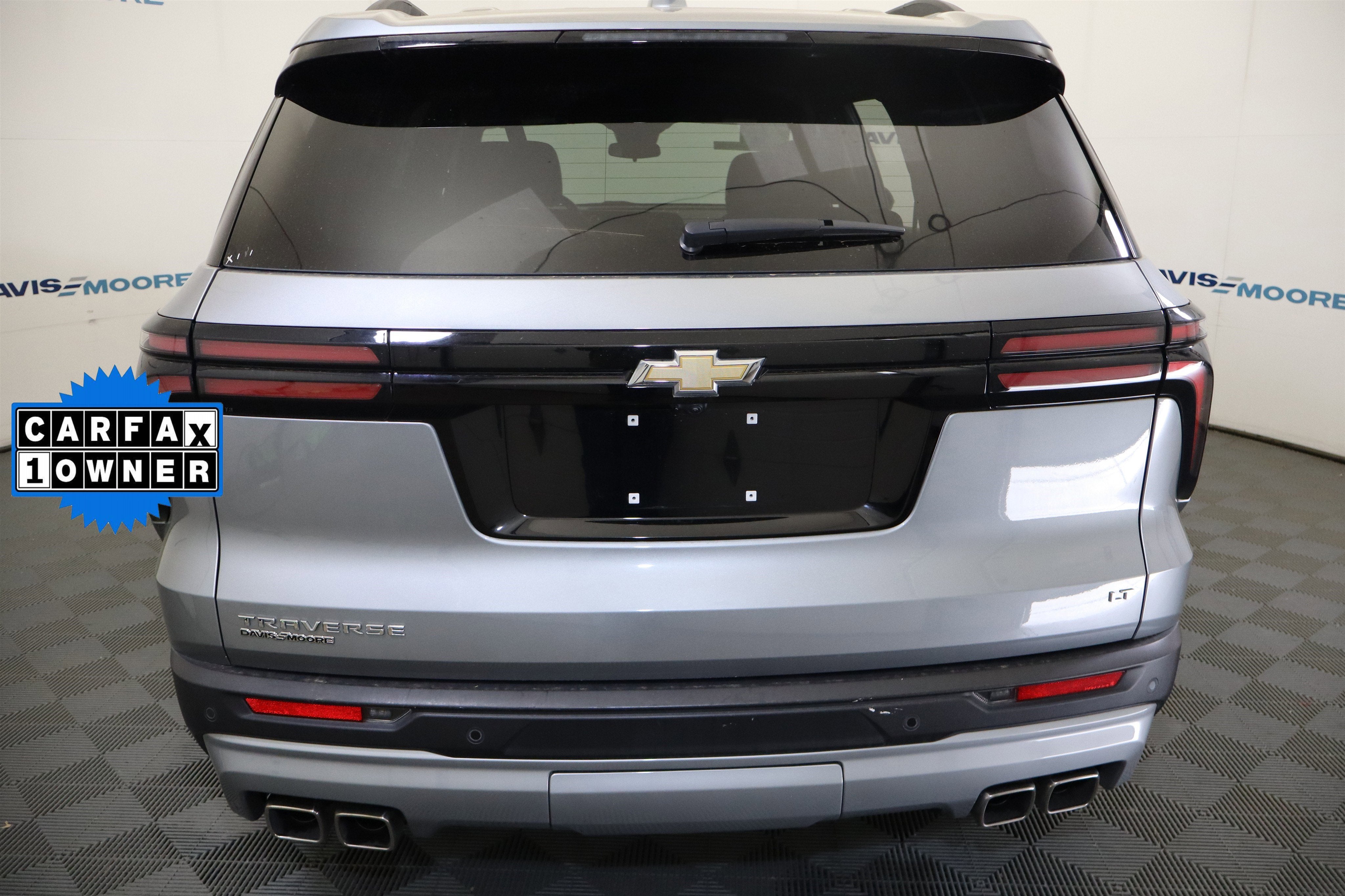 2024 Chevrolet Traverse FWD LT