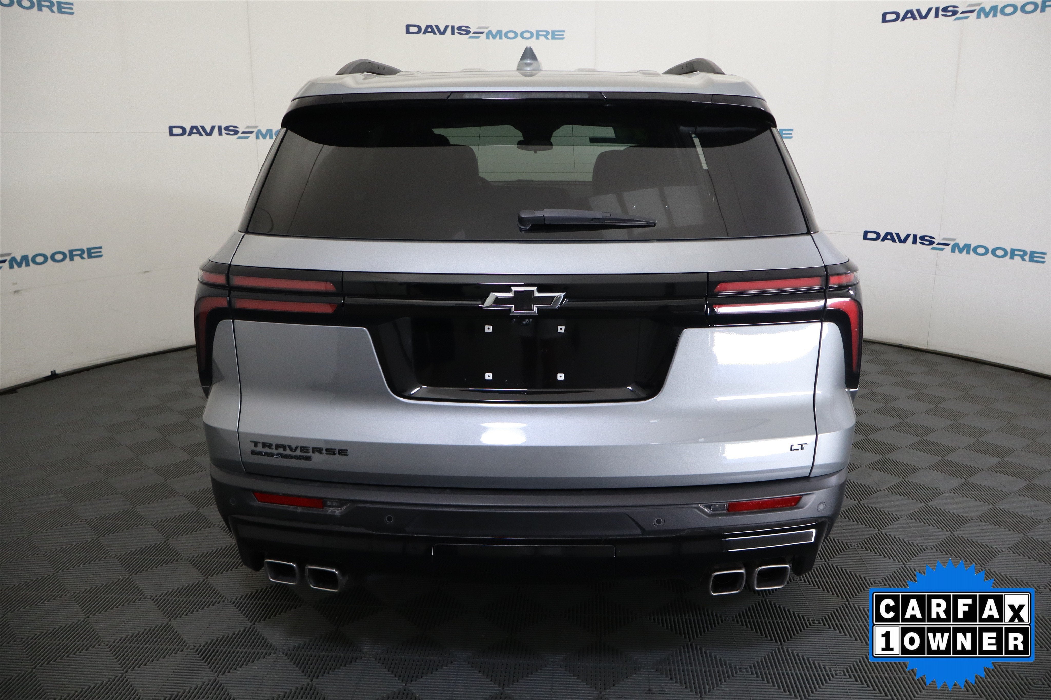 2024 Chevrolet Traverse FWD LT
