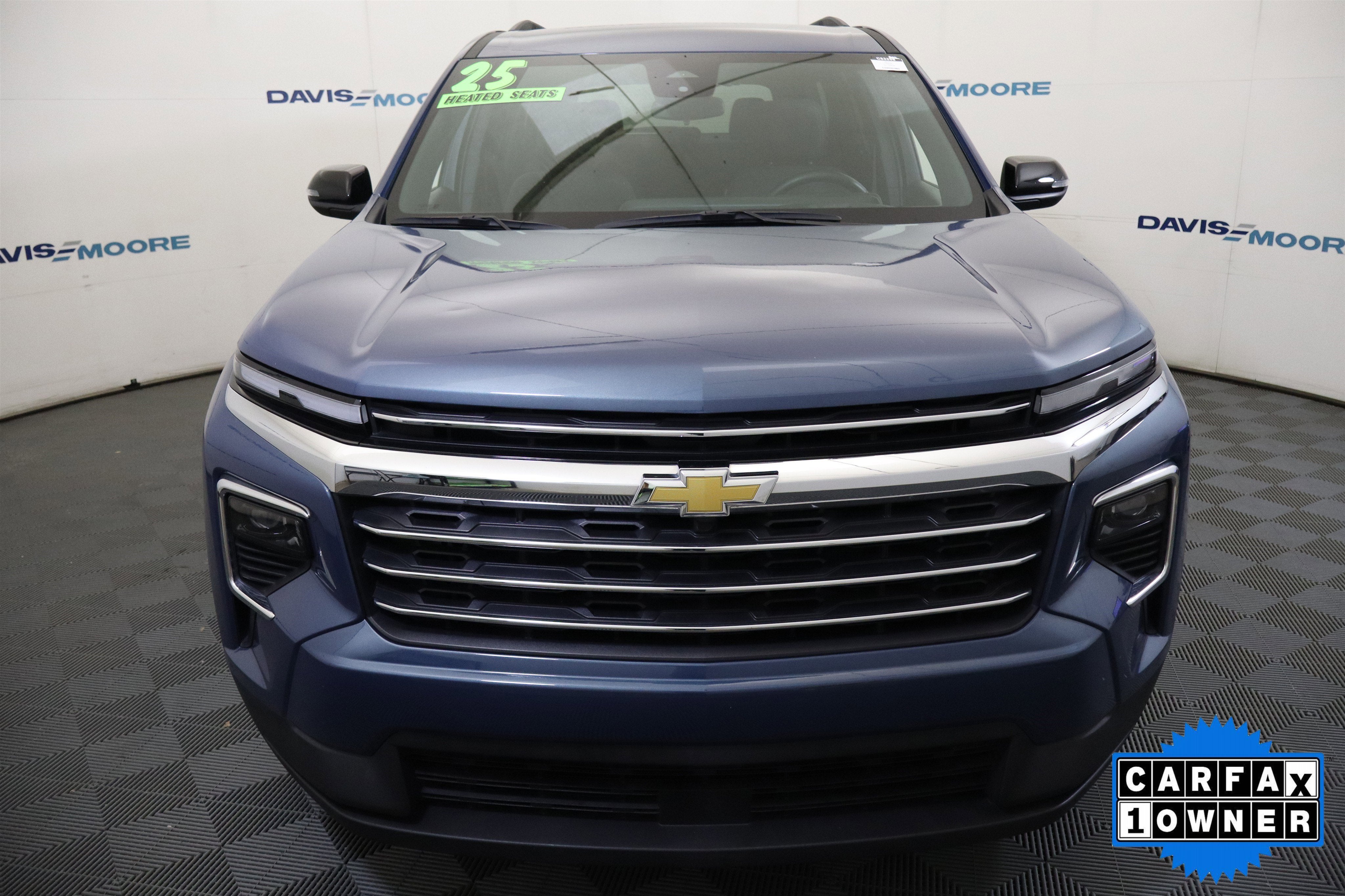 2025 Chevrolet Traverse FWD LT