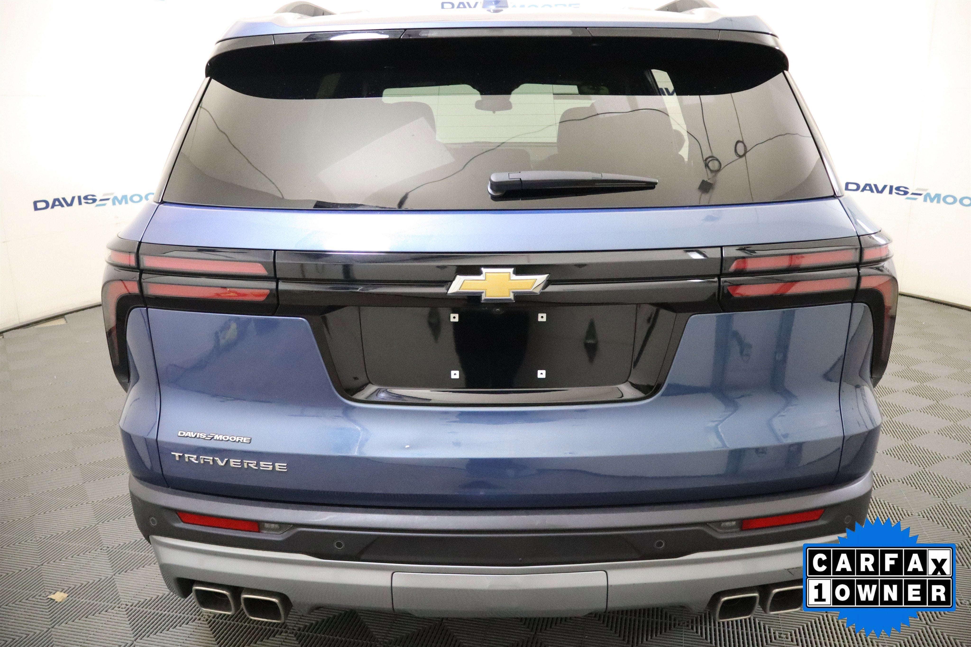 2025 Chevrolet Traverse FWD LT