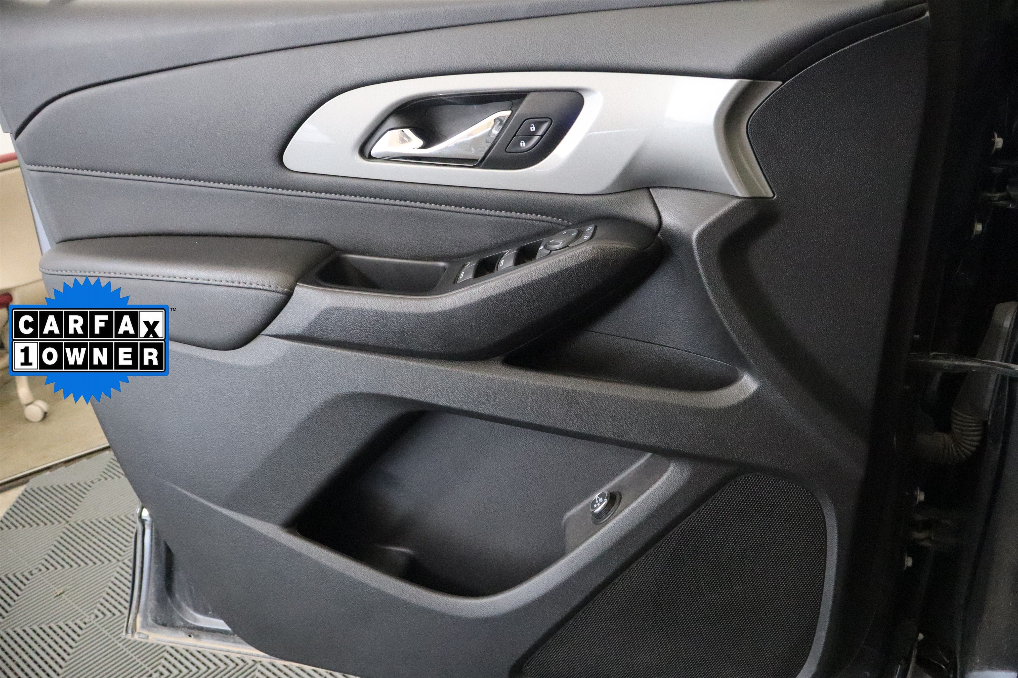 2024 Chevrolet Traverse Limited LT Cloth