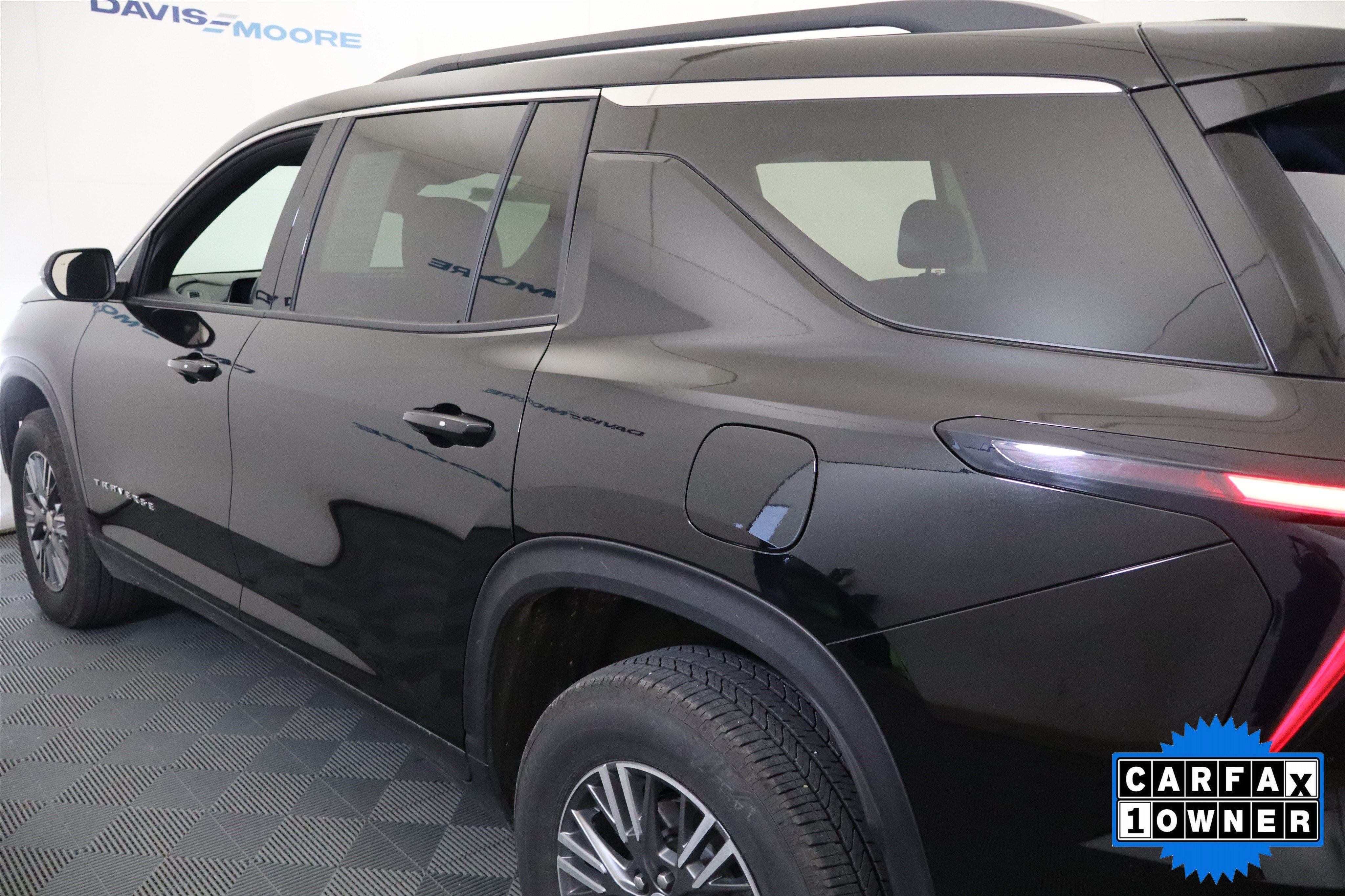 2026 Chevrolet Traverse AWD LT