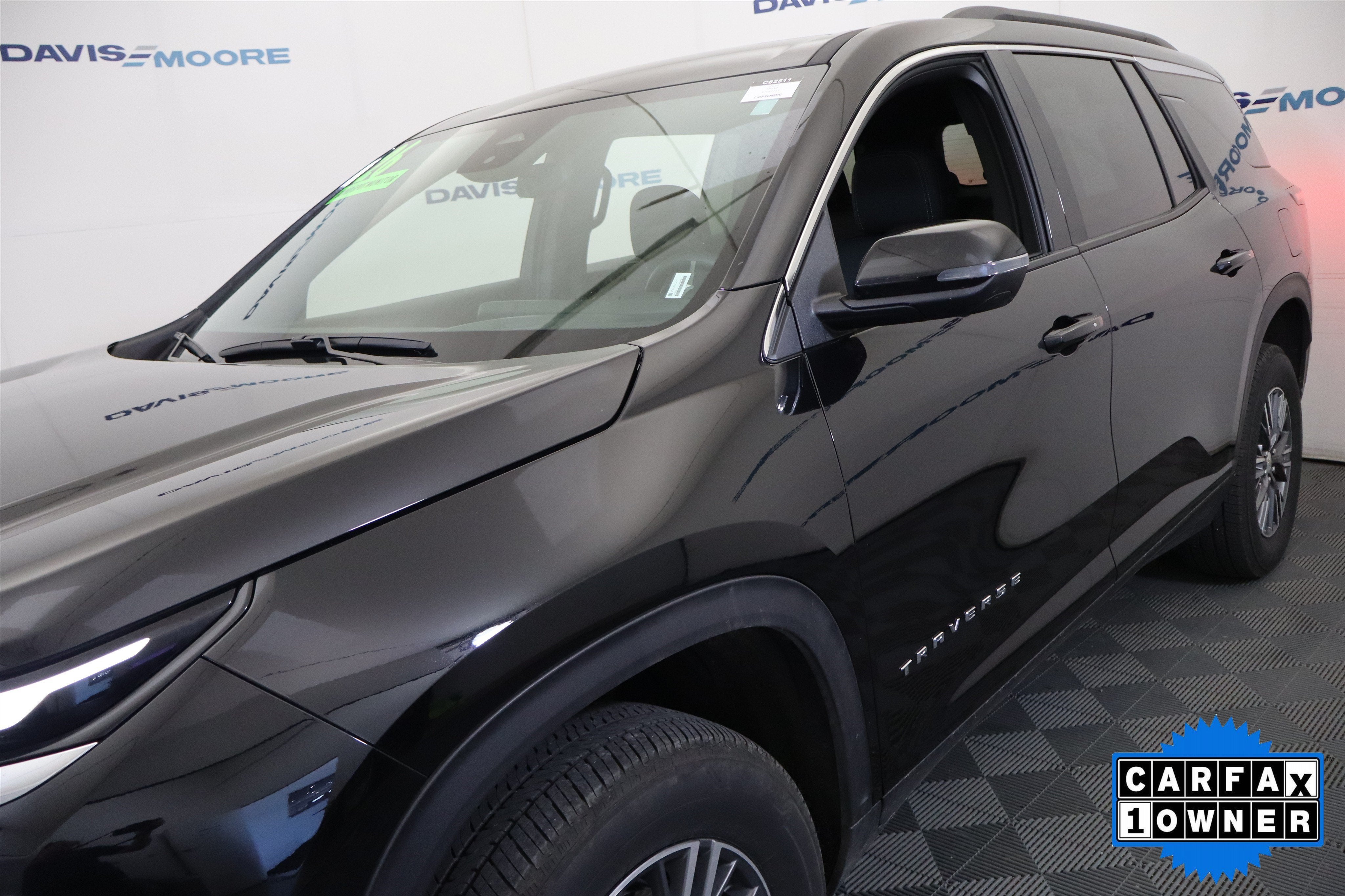 2026 Chevrolet Traverse AWD LT