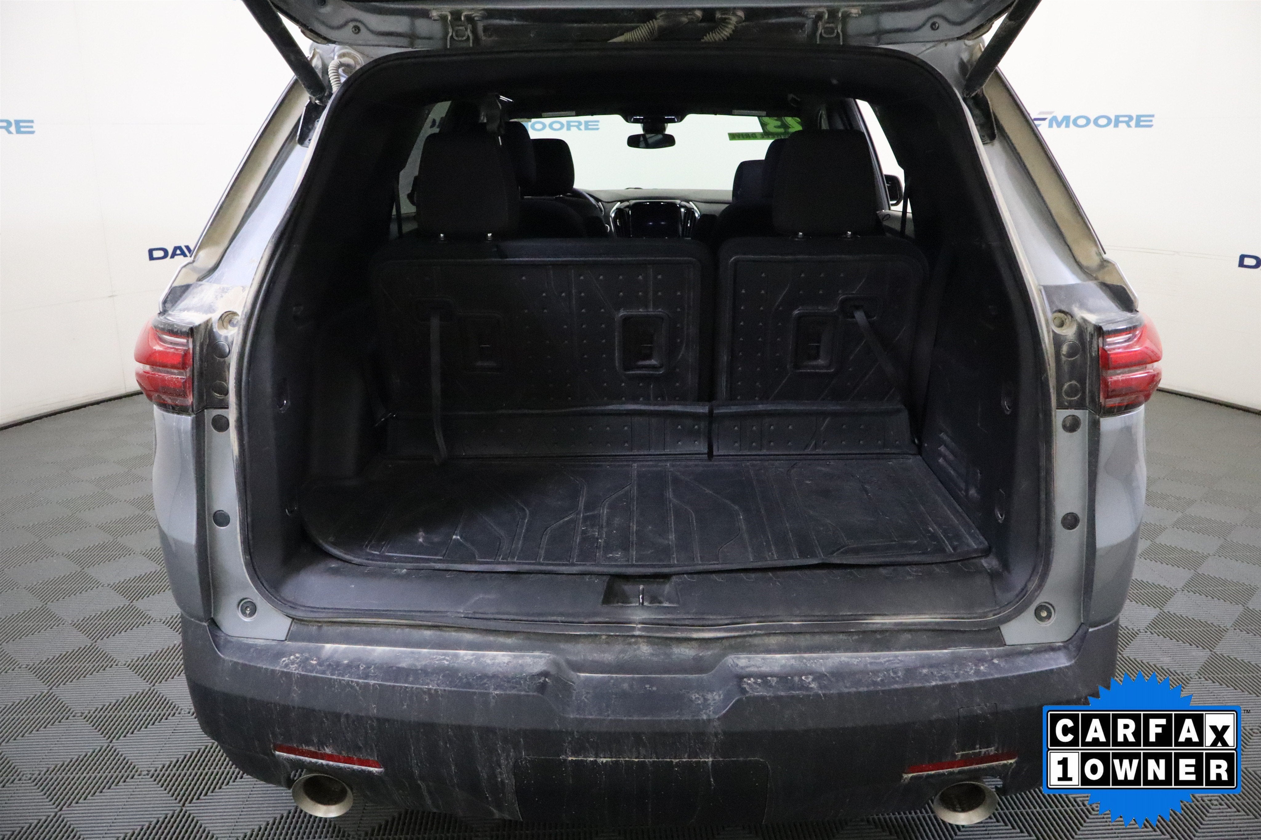 2023 Chevrolet Traverse LT Cloth AWD