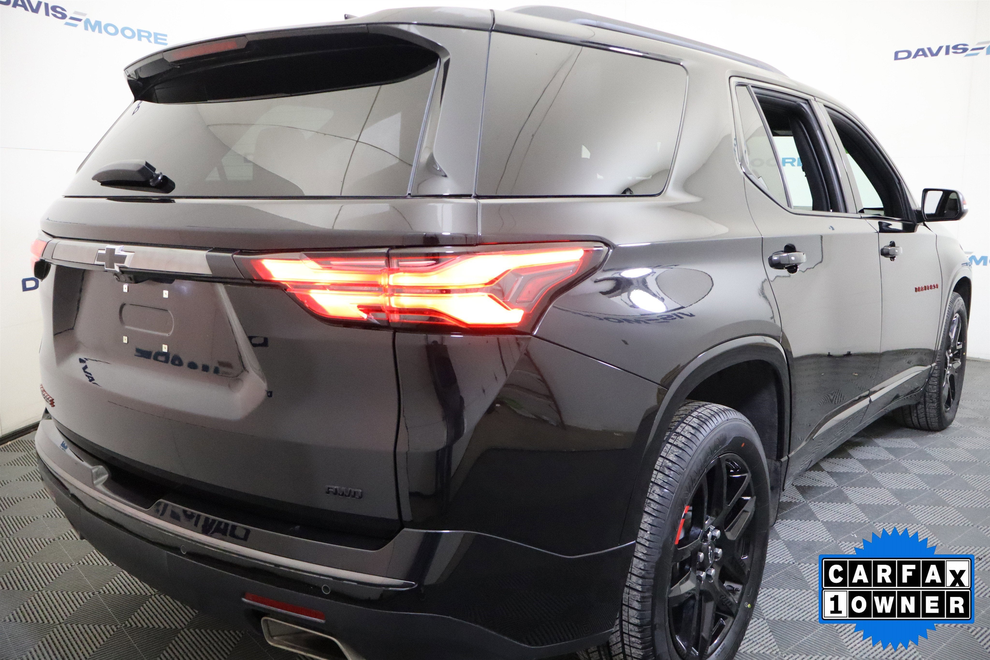 2023 Chevrolet Traverse Premier AWD