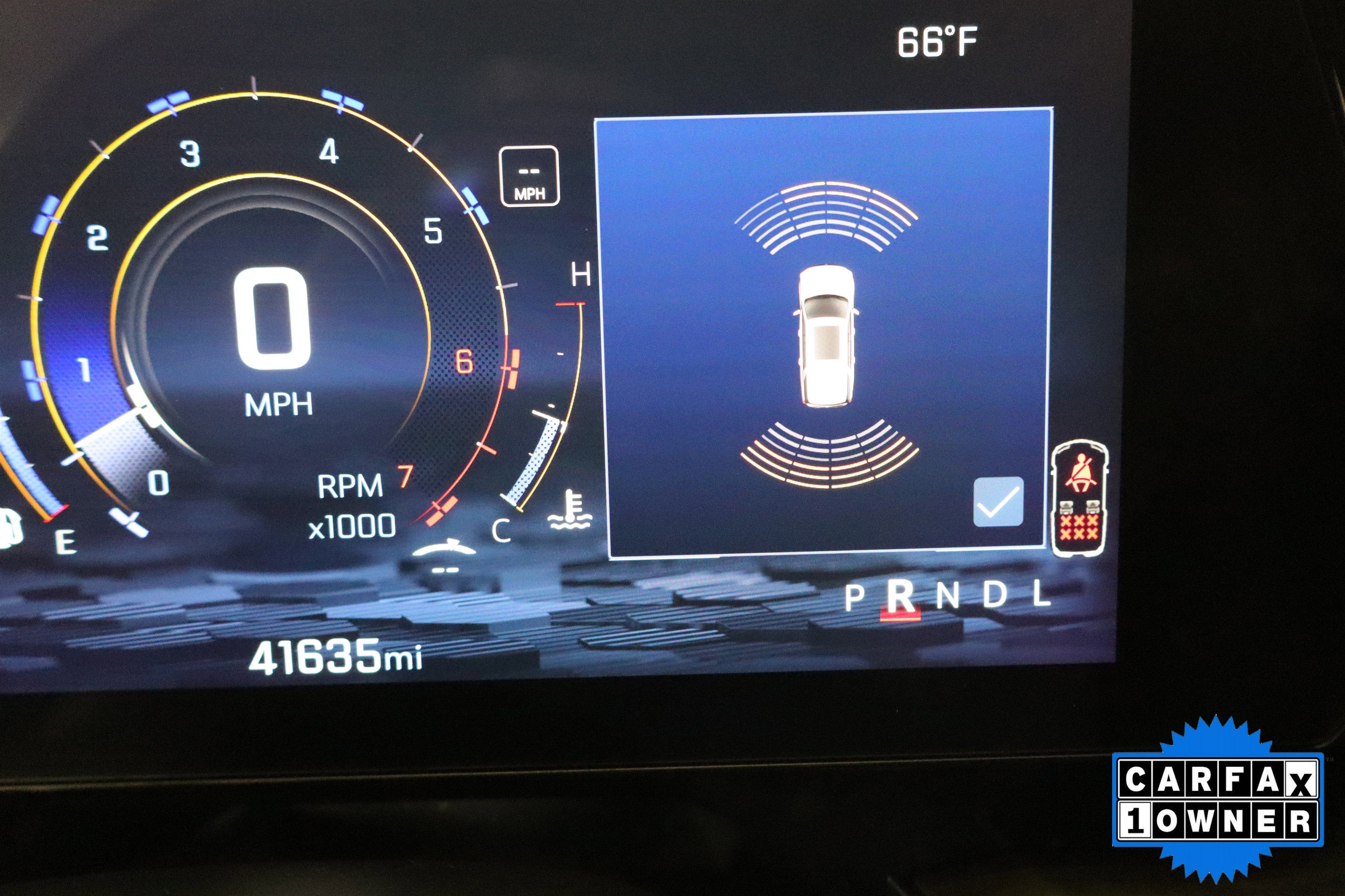 2025 Chevrolet Suburban LT 4WD