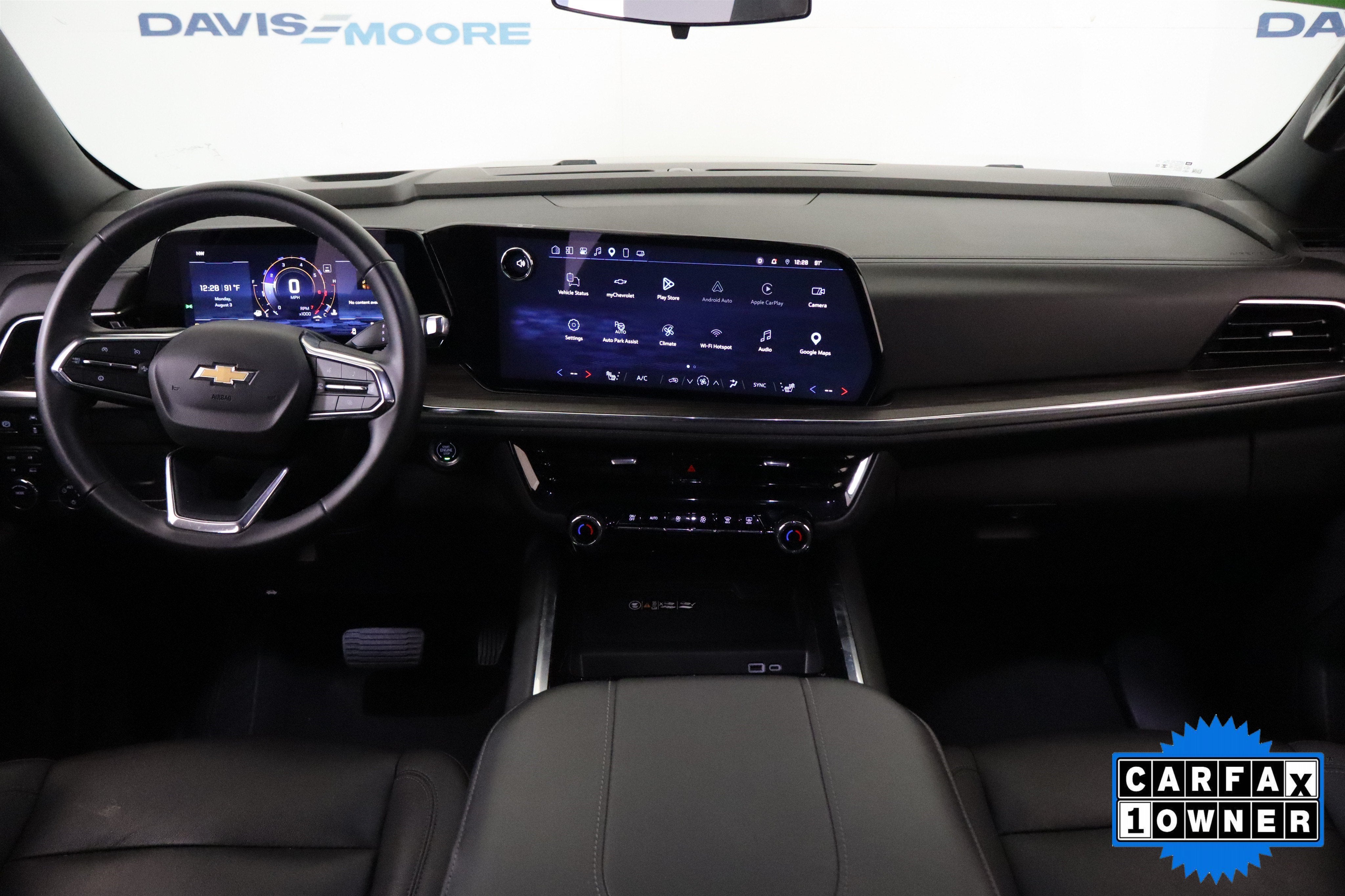 2025 Chevrolet Suburban LT 4WD