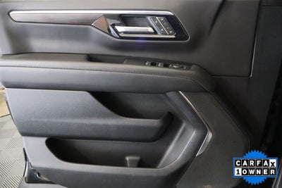 2025 Chevrolet Suburban LT 4WD