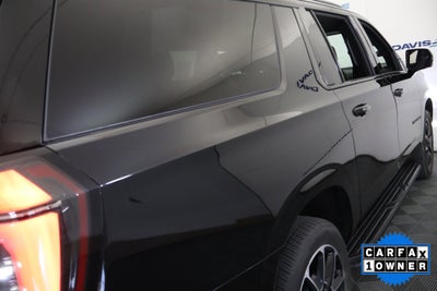 2025 Chevrolet Suburban RST 4WD