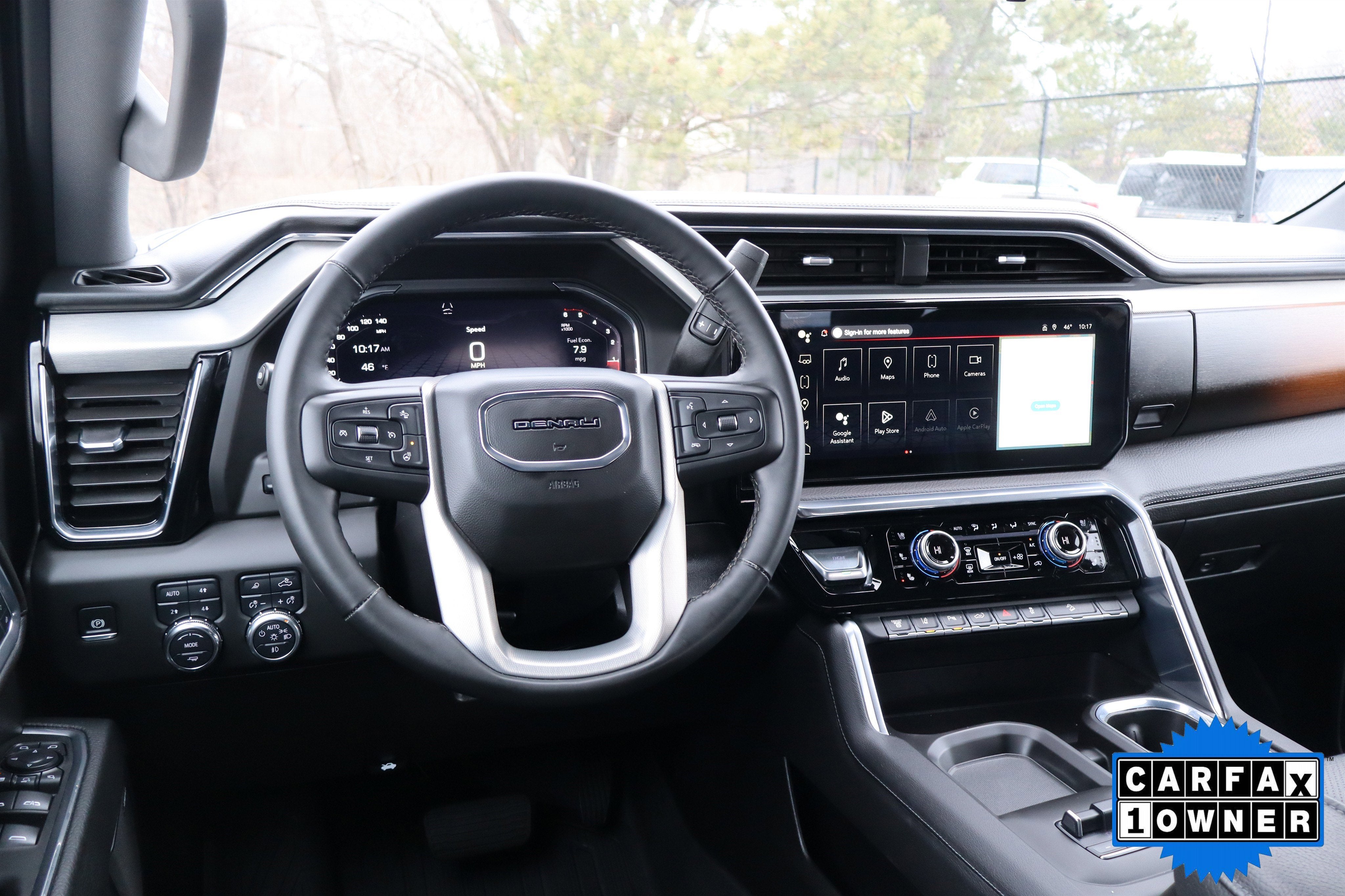 2025 GMC Sierra 2500HD Denali Crew Cab 4WD